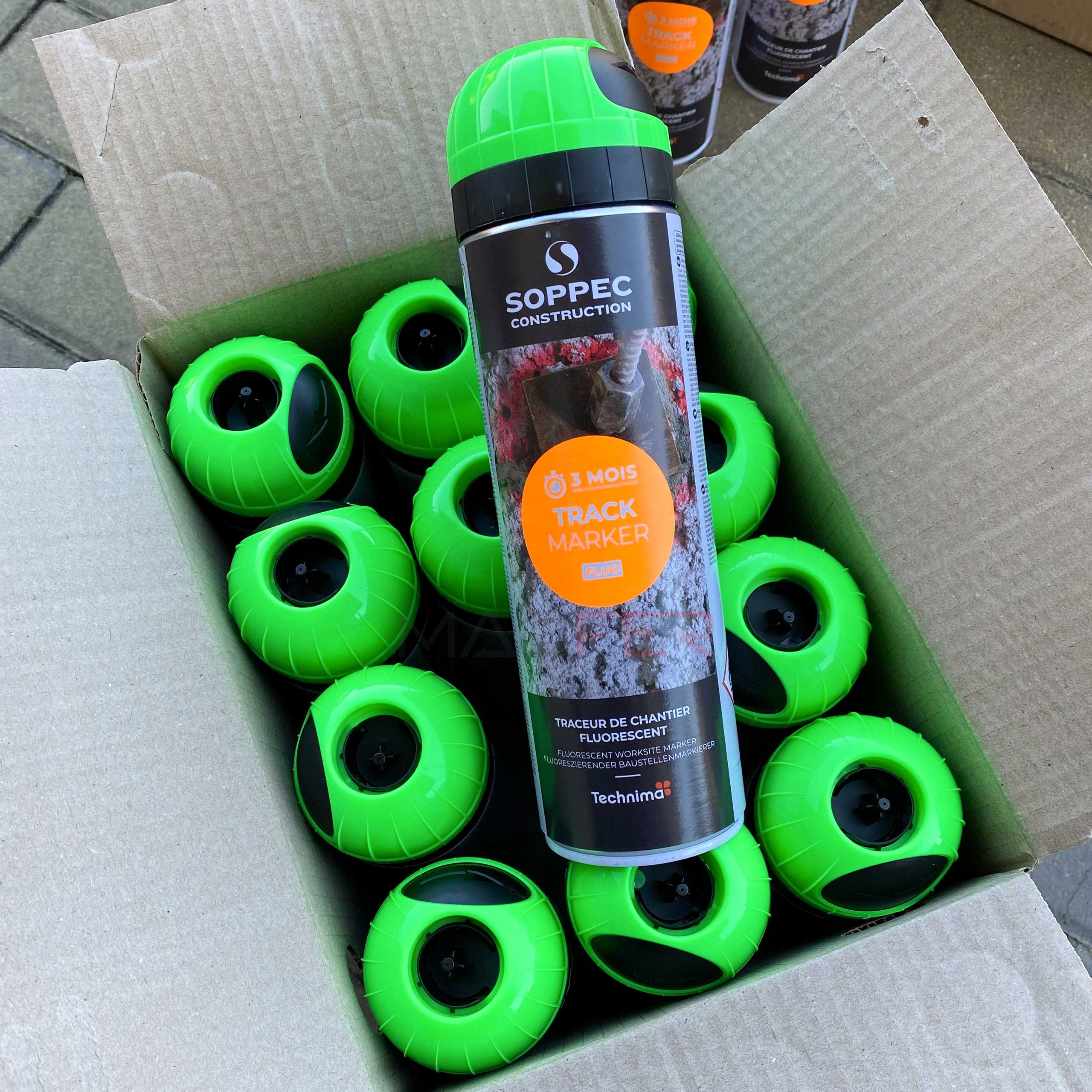 FARBA GEODEZYJNA SPRAY SOPPEC ZIELONY 12 SZTUK Marka Soppec