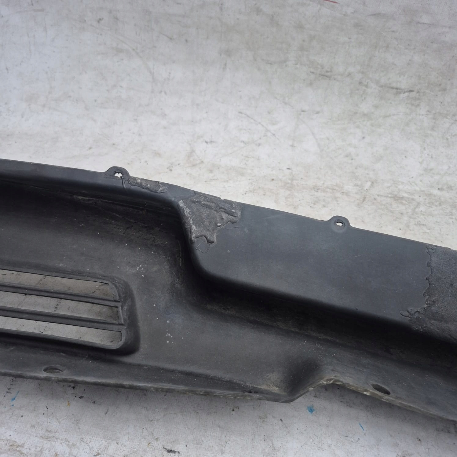TESLA diffusore spoiler Paraurti posteriore accessori 06-002947-00 C126B0146F