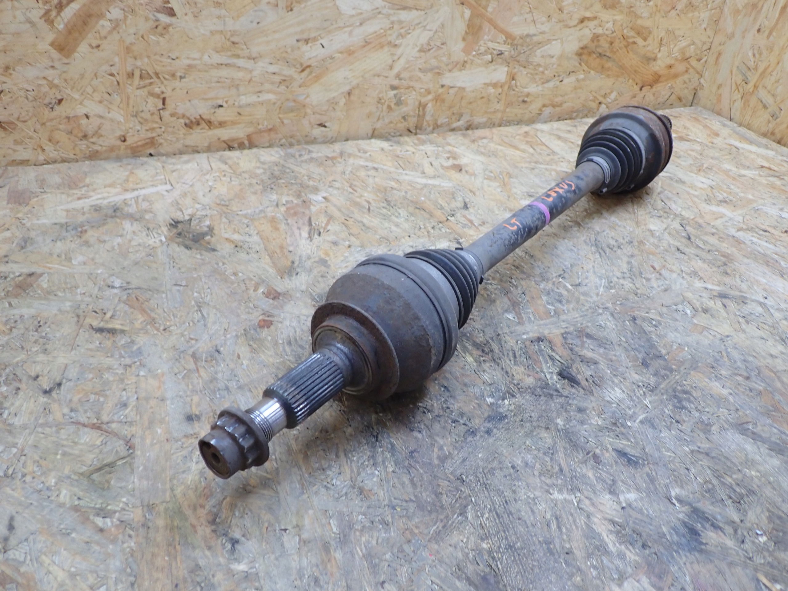 ПОЛУОСЬ ЛЕВЫЙ ЗАД. LEXUS IS III00t 300 ПОСЛЕ РЕСТАЙЛИНГ 2018 ЕВРОПА