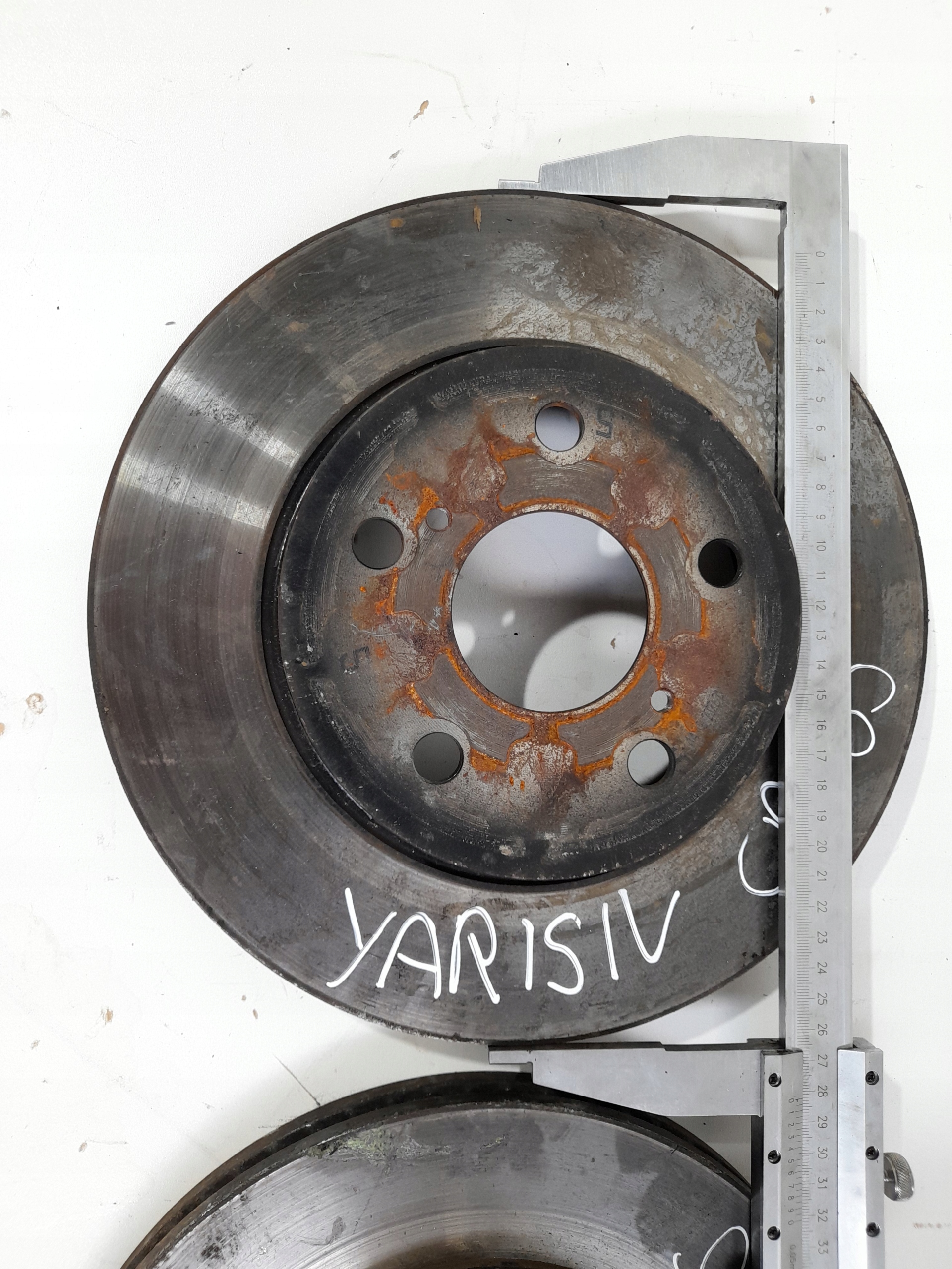 TOYORA YARIS CROSS discs brake plates