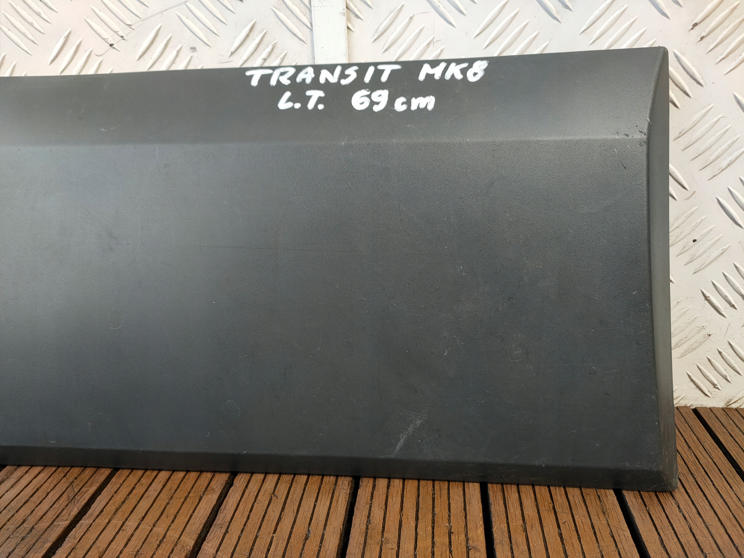 FORD TRANSIT MK8 13- moulding side rear left BK31-V29396-CDW DLUGOSC 69CM