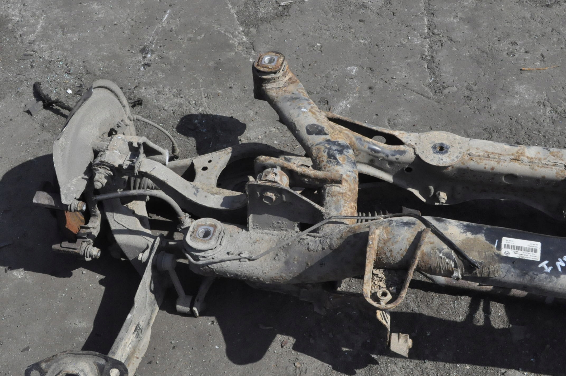 VOLKSWAGEN TIGUAN I ZAWIESZENIE BELKA TYŁ 4X4 Producent części Volkswagen