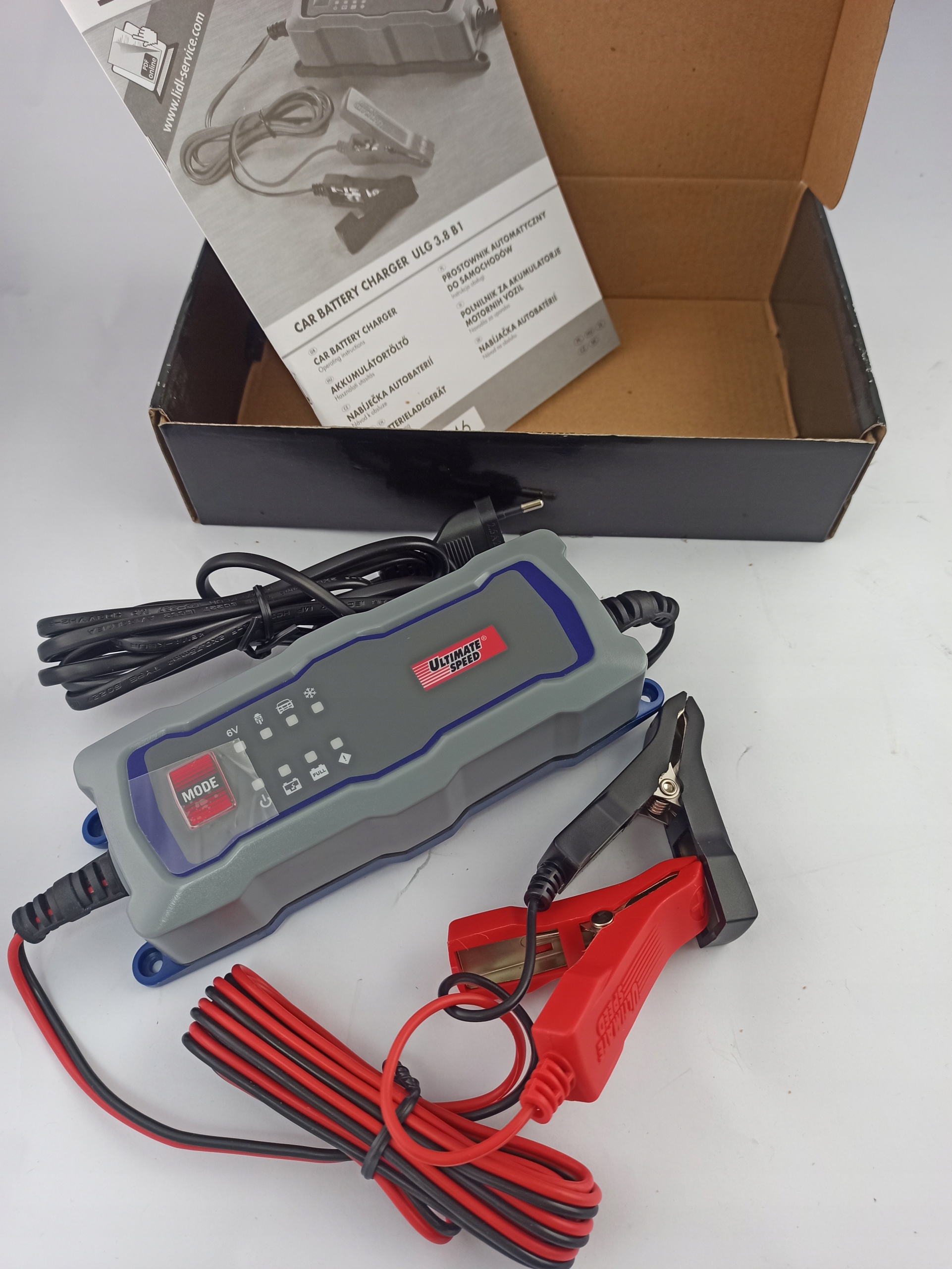 Prostownik automatyczny do samochodów ULG 3.8 B1 EAN (GTIN) 153456858142