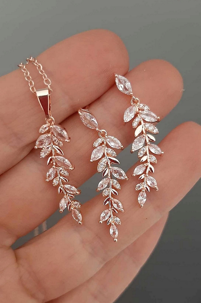 KOMPLET NASZYJNIK KOLCZYKI LIŚCIE ZŁOTY ŚLUB ROSE Materiał Pozłacany