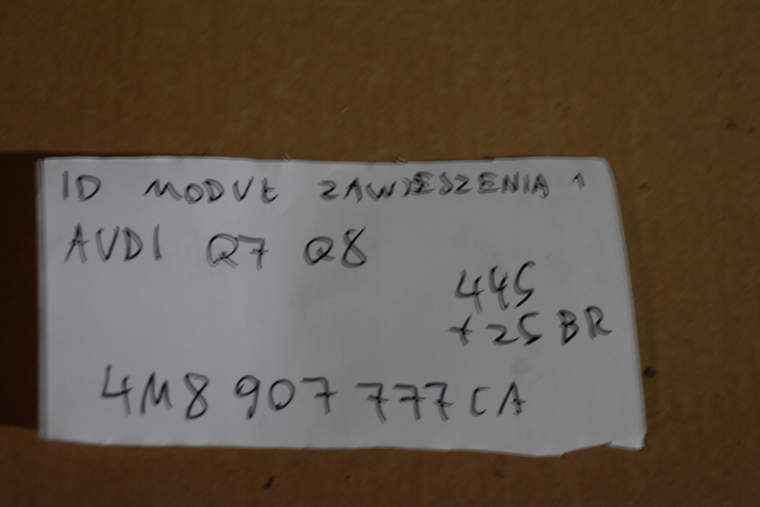 IDEALNY module springing AUDI Q7 Q8 1