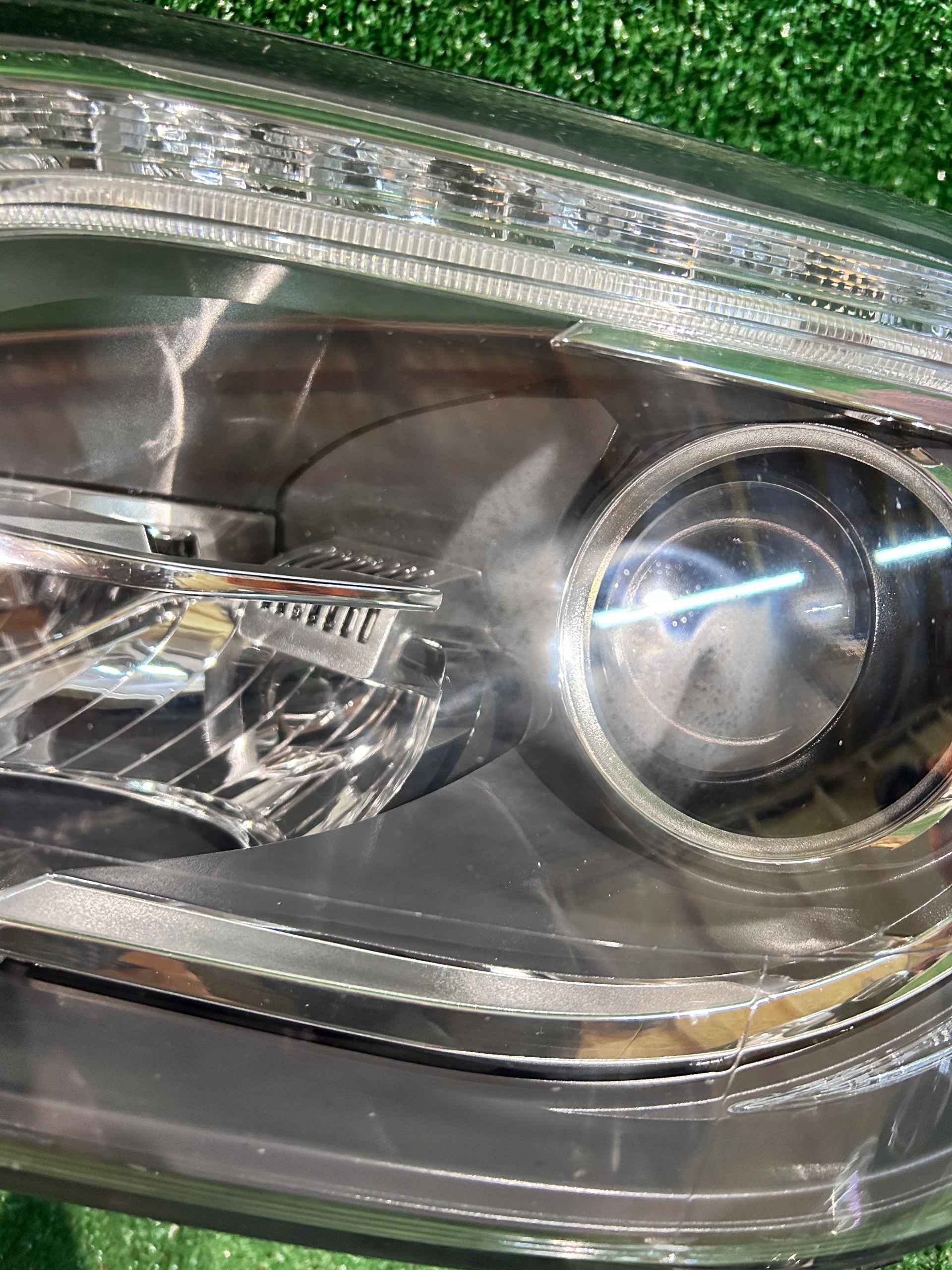 REFLEKTOR links MERCEDES GL KLASA W166 NR.R28
