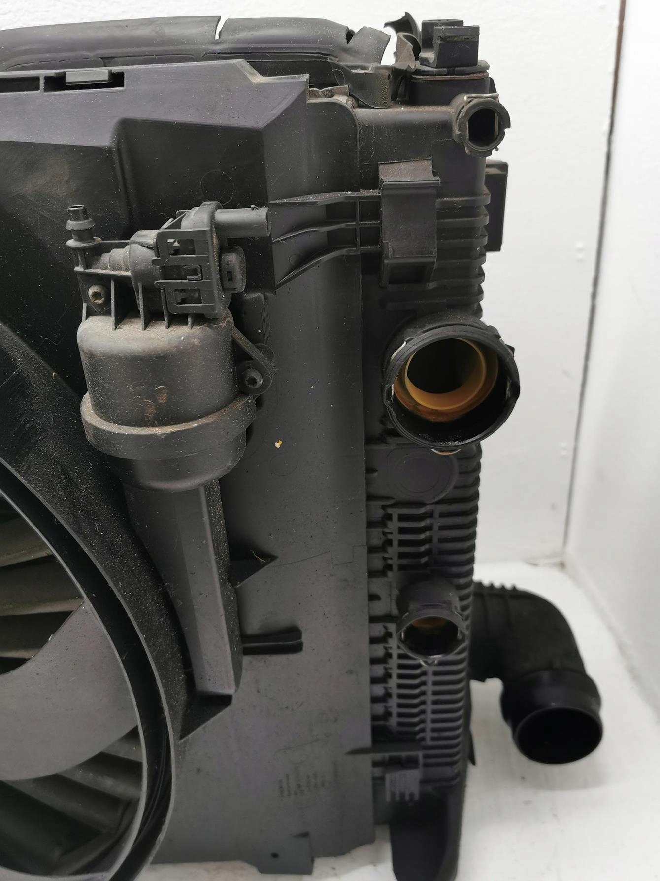 KOMPLET Radiateur MERCEDES E-KLASA W212 2.2 CDI