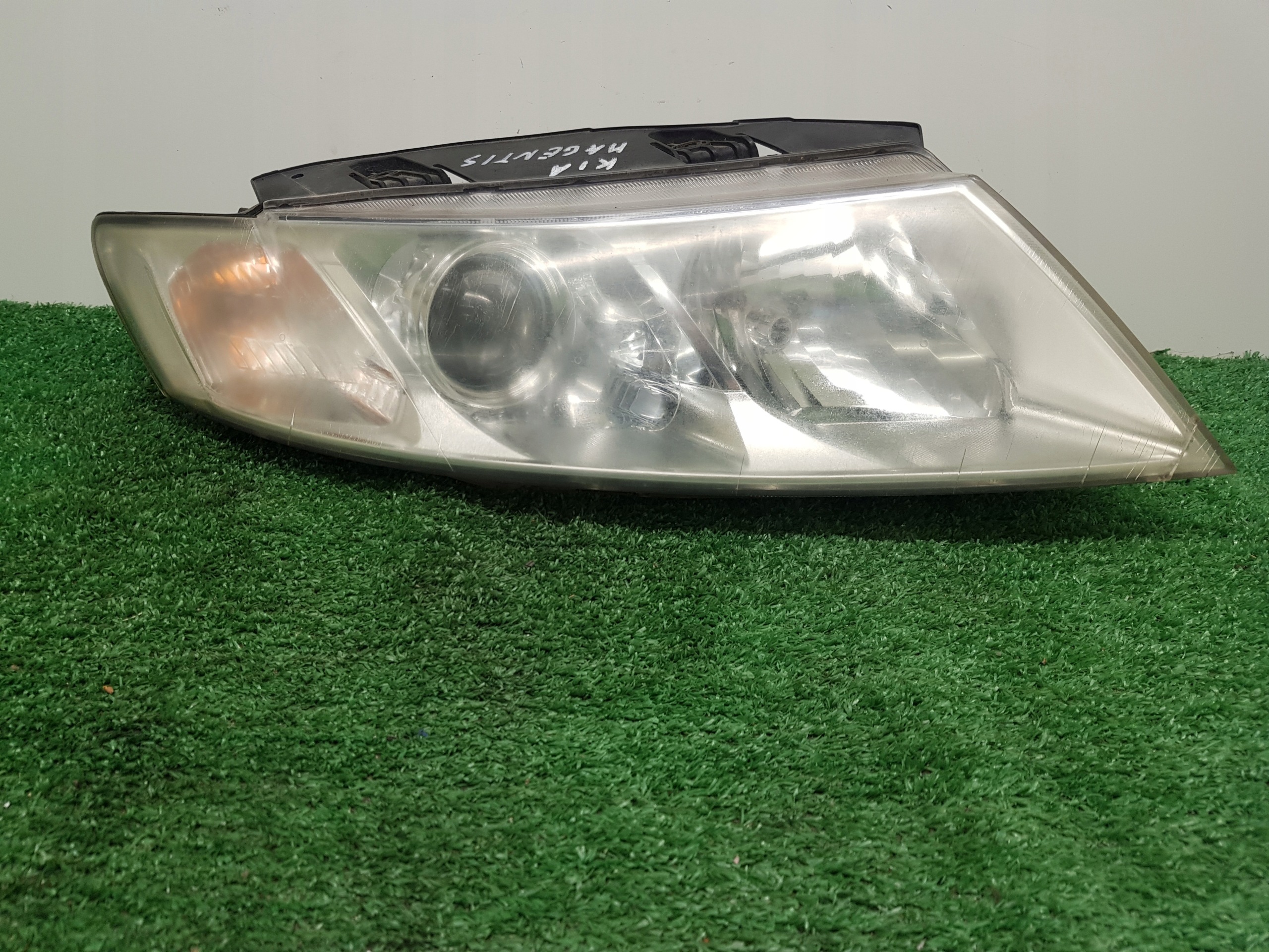 light right front KIA MAGNETIS II 92102-2G5XX
