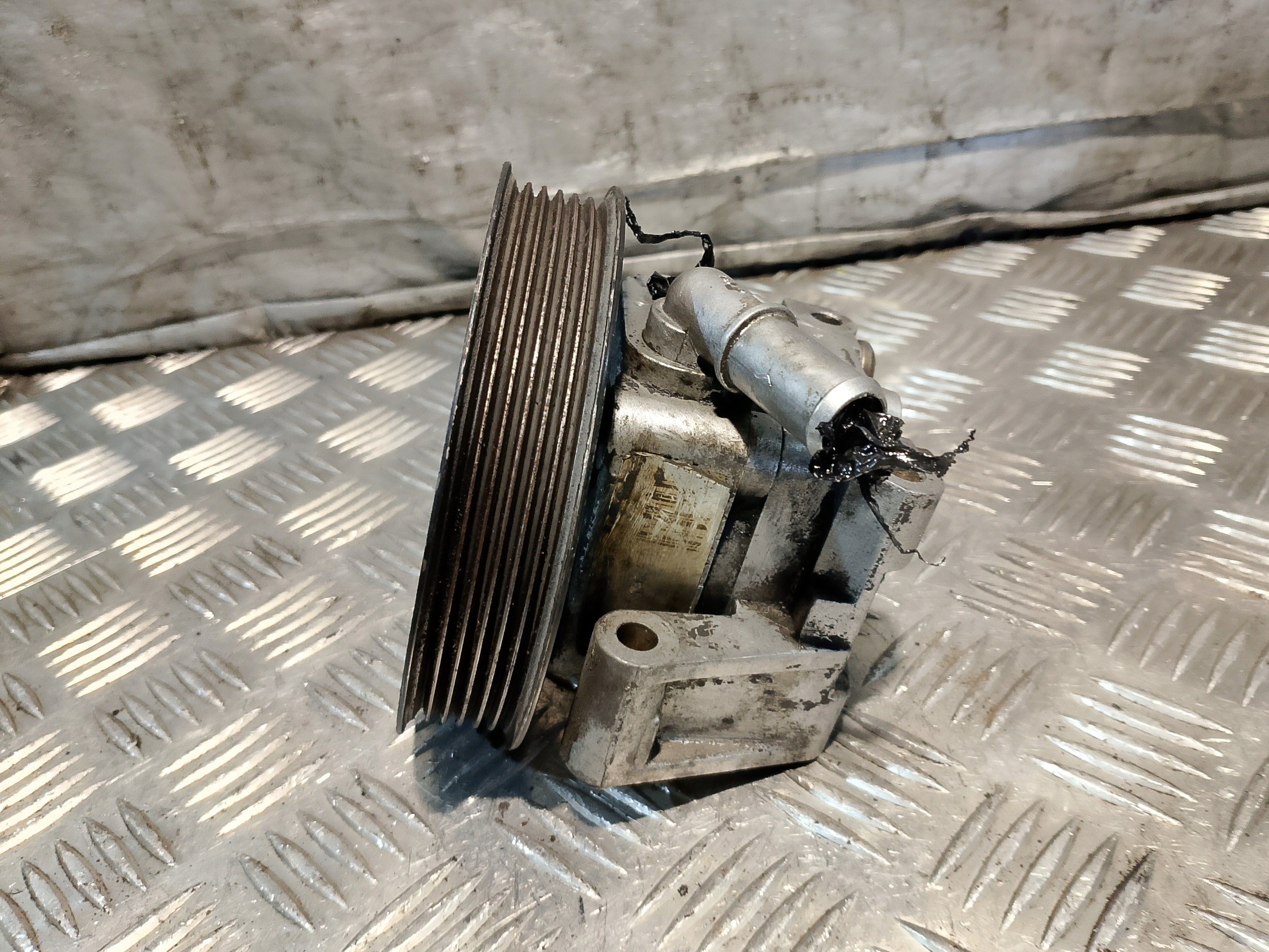 Pompa servosterzo JAGUAR X- TYPE 2.5 B 9901611129