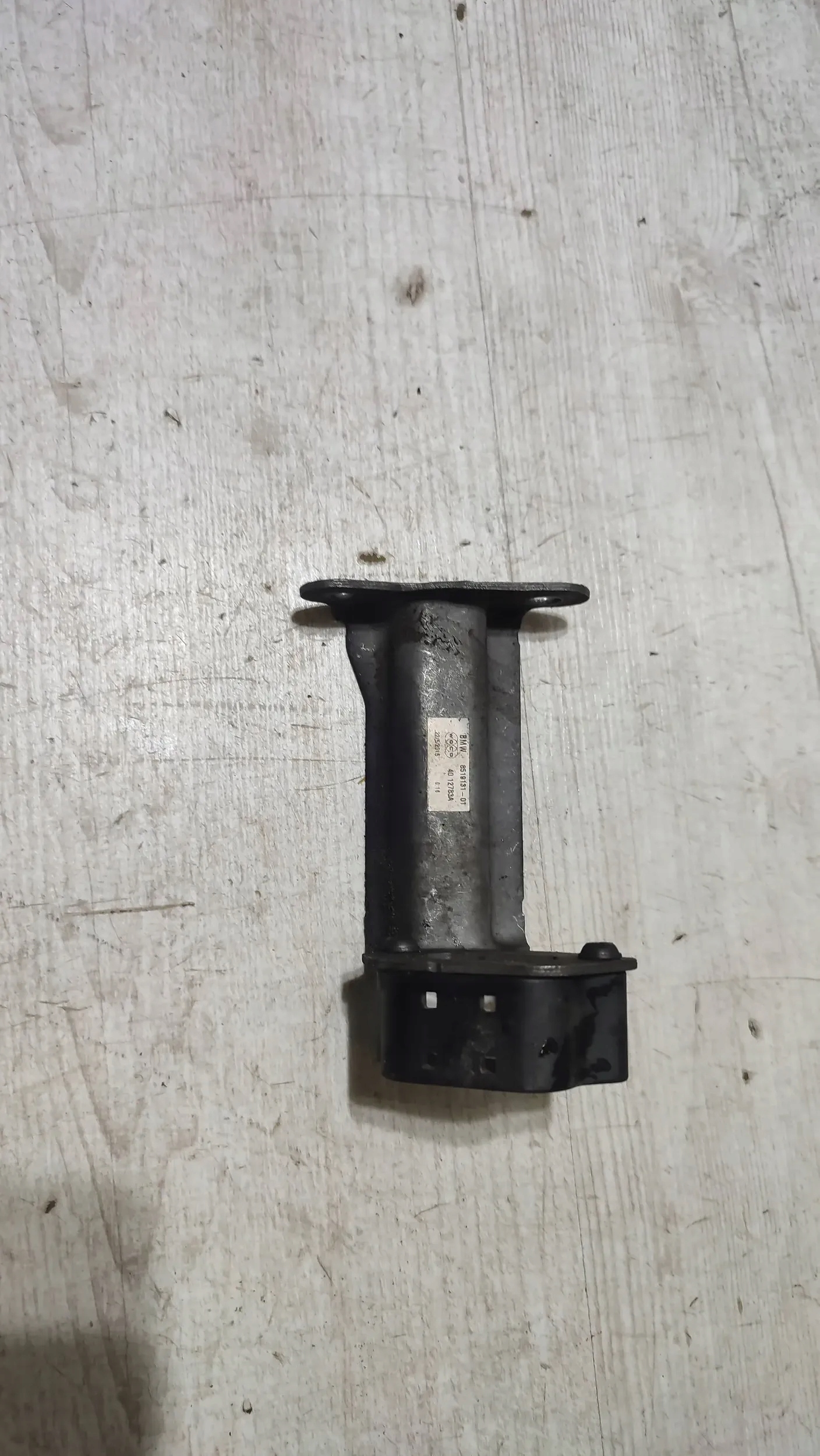 BMW X3 F25 15r 2.0d Halter obudowy filter luft