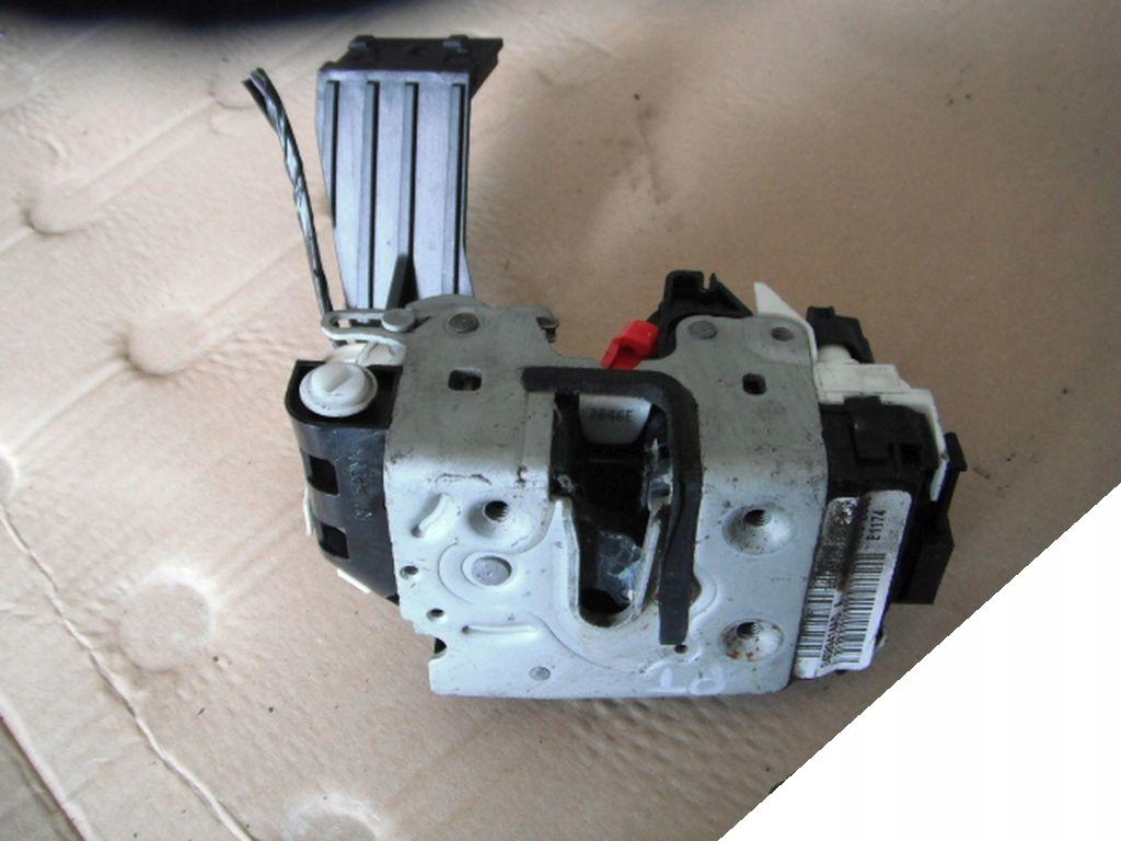 DODGE CALIBER PATRIOT COMPASS ZAMEK PRAWY TYLNY PT