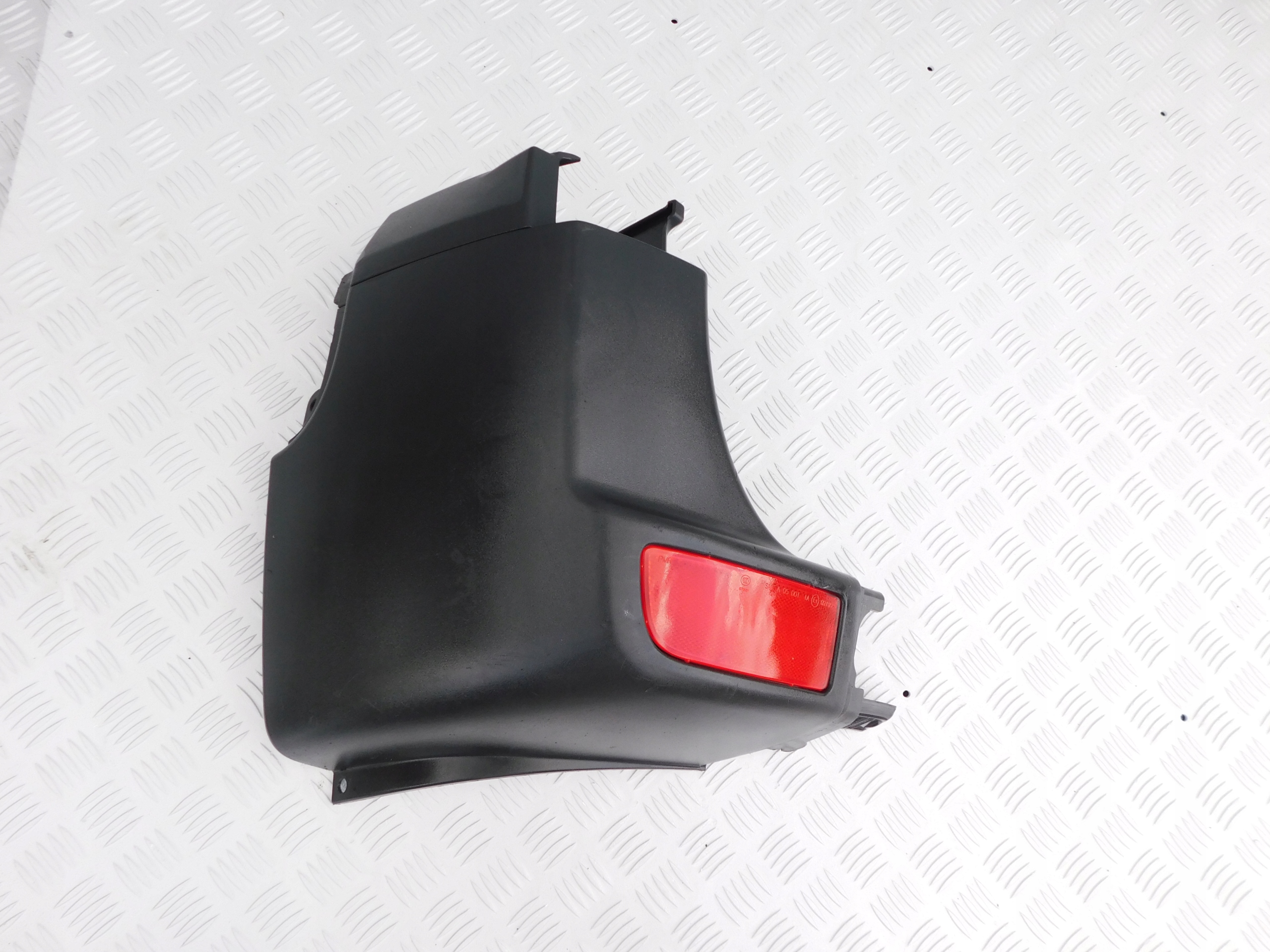 Sprinter 906 VW Crafter Ecke odblask der Stoßstange heck links OEM A9068802371