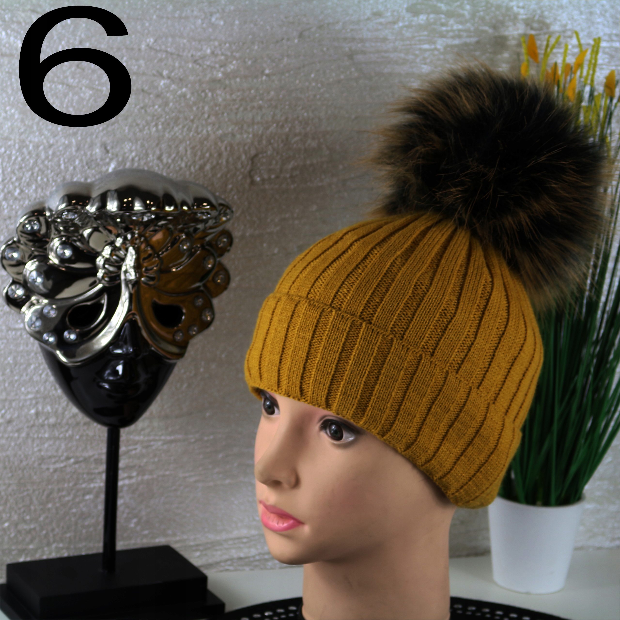 CZAPKA damska z pomponem ALA' JENOT PRODUCENT PL Wzór dominujący inny wzór