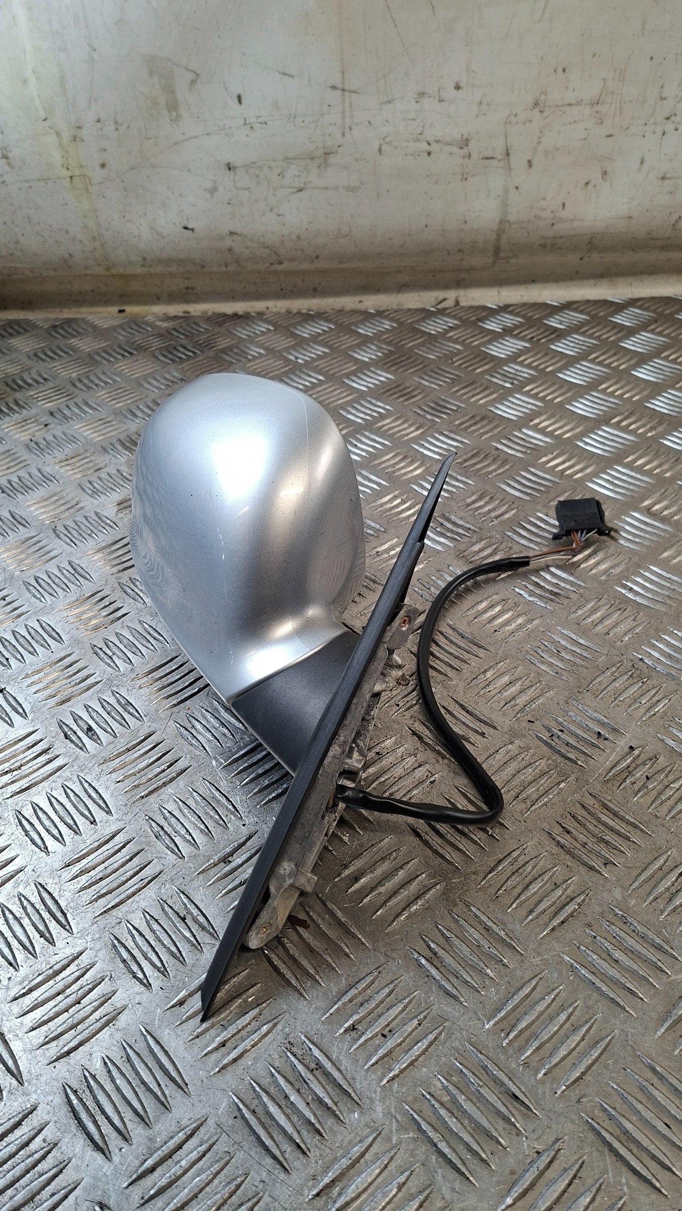 mirror right 6PIN VW PASSAT B5 FL LA7W