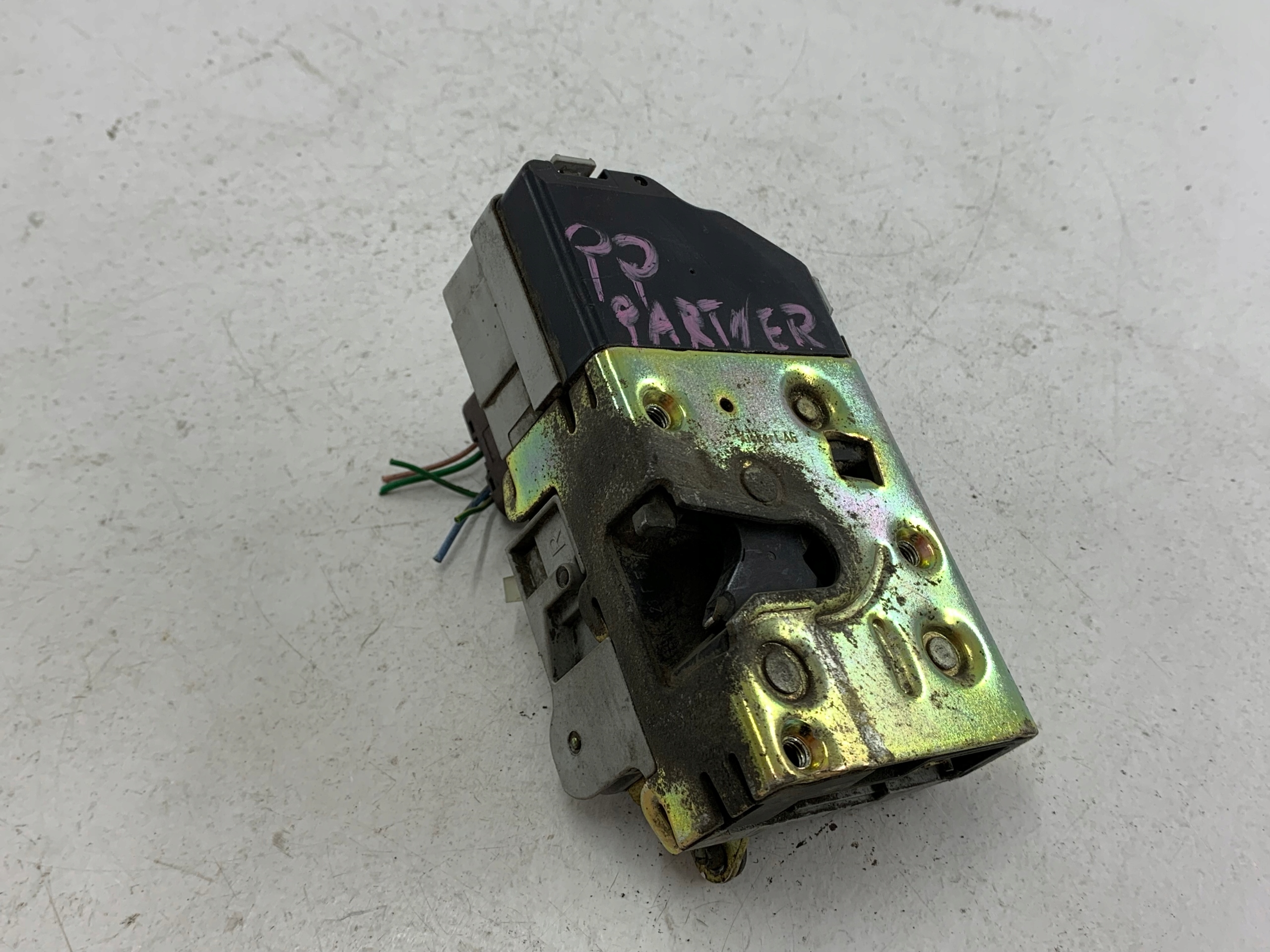 PEUGEOT PARTNER and lock door right front