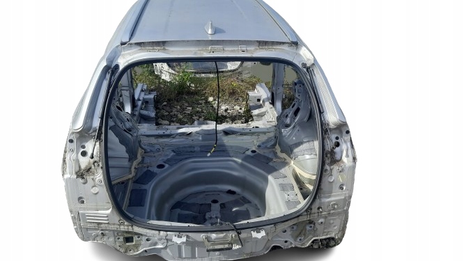 ЧЕТВЕРТЬ КРЫЛО ЛЕВЫЙ ПРАВЫЙ ВАННА TOYOTA AURIS II 12-18r ГИБРИД