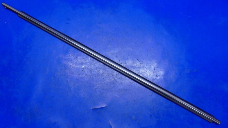 moulding dust right front TOYOTA AURIS II E18 13-18R