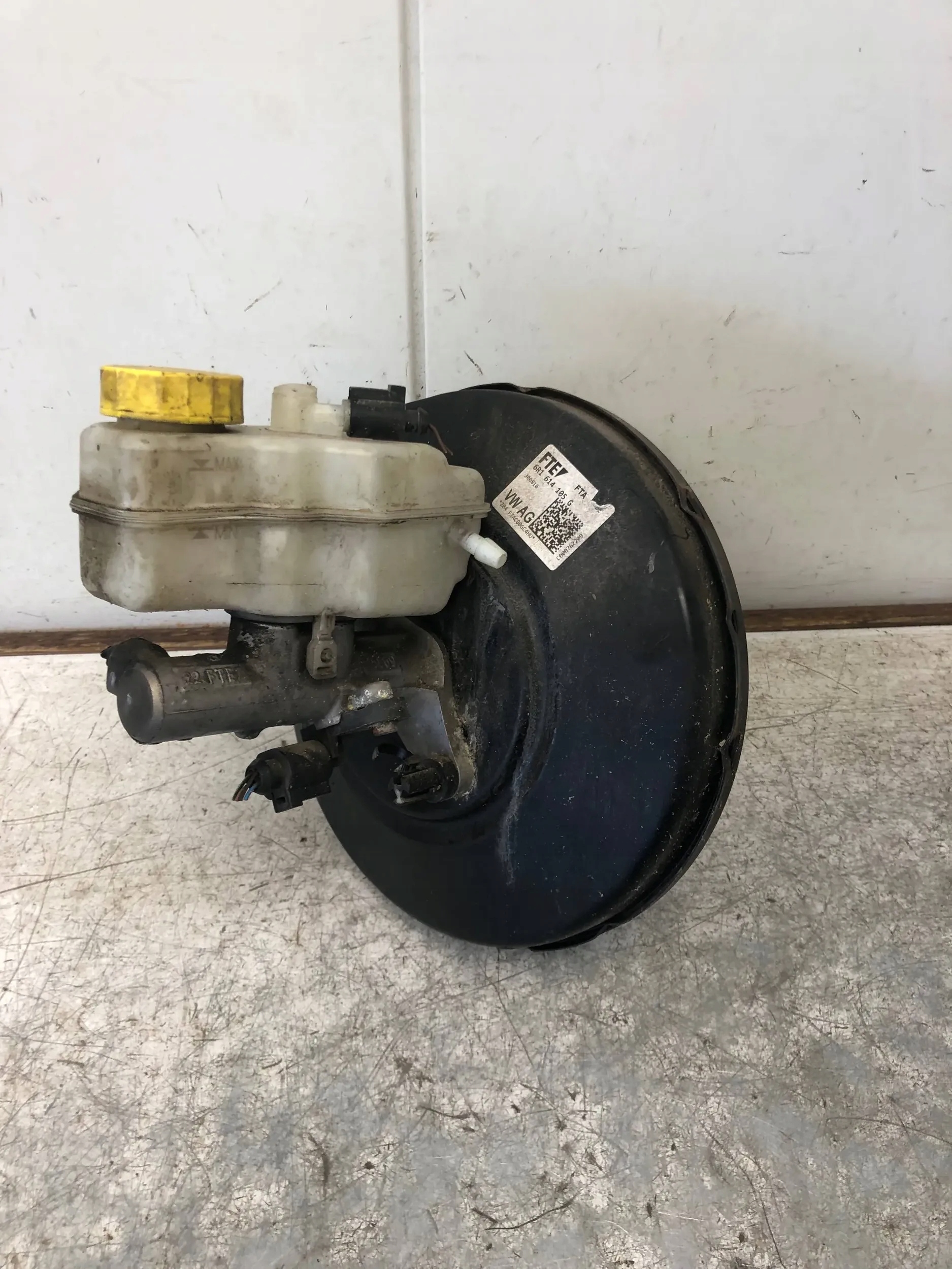 Servo Bremse SEAT IBIZA IV 6R1614105G