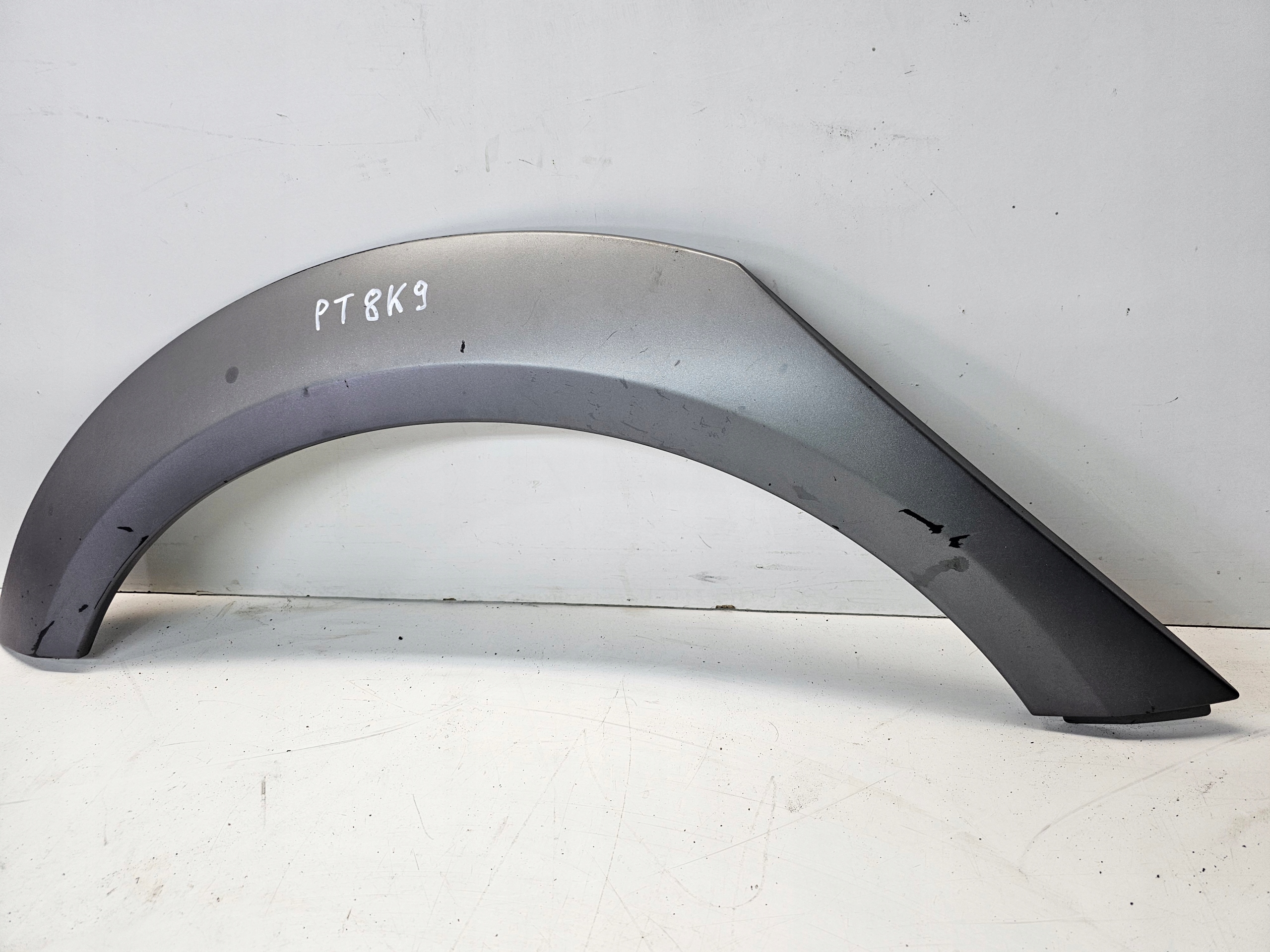 modanatura Z parafango Destra posteriore AUDI A4 B8 8K9853818