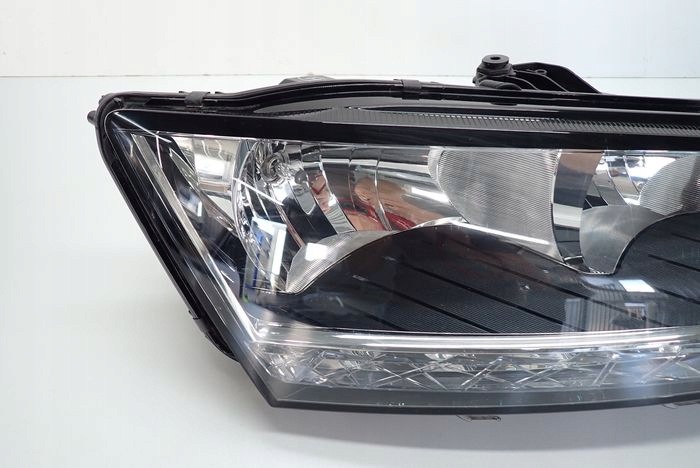 SKODA FABIA III LIFT 18- reflektor right light right 6V941016D