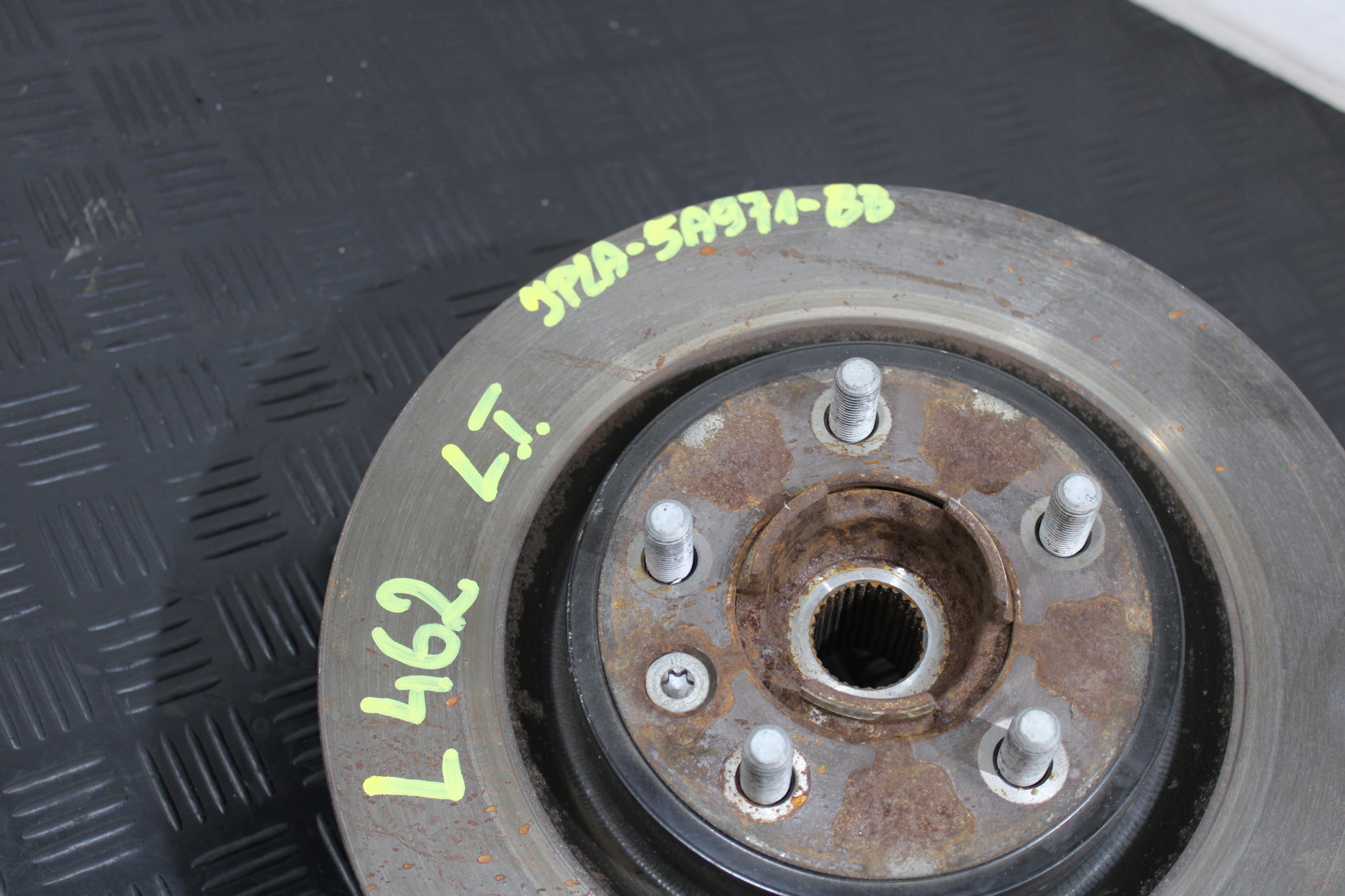 swing left rear part JPLA-5A971-BB LAND ROVER DISCOVERY V 5 L462