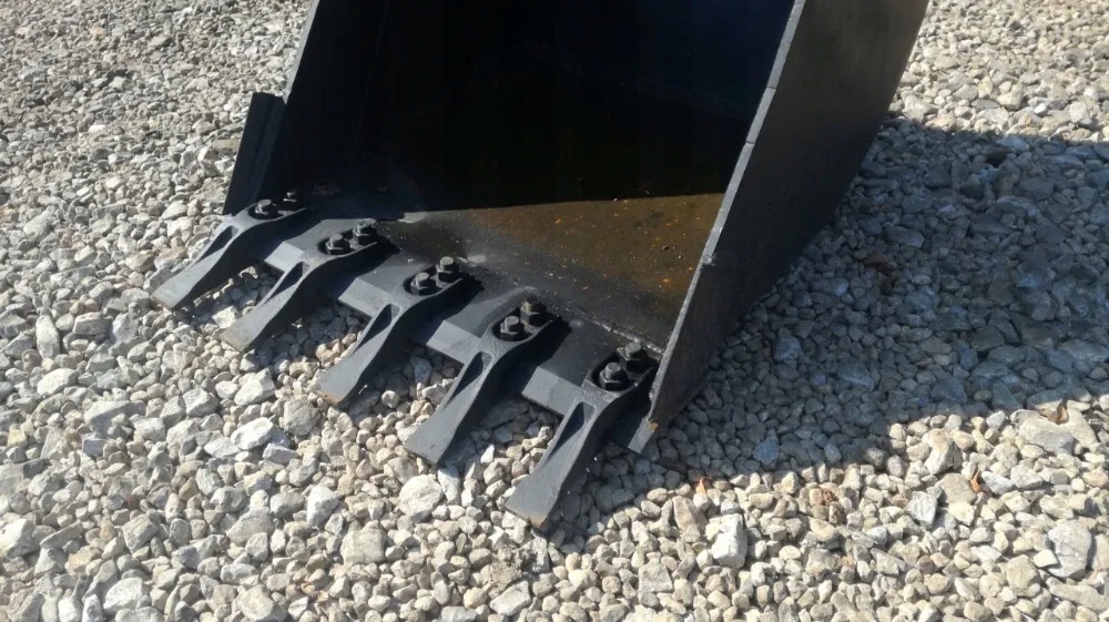 Łyżka do koparko-ładowarki VOLVO BL71 70 cm Marka maszyny Volvo