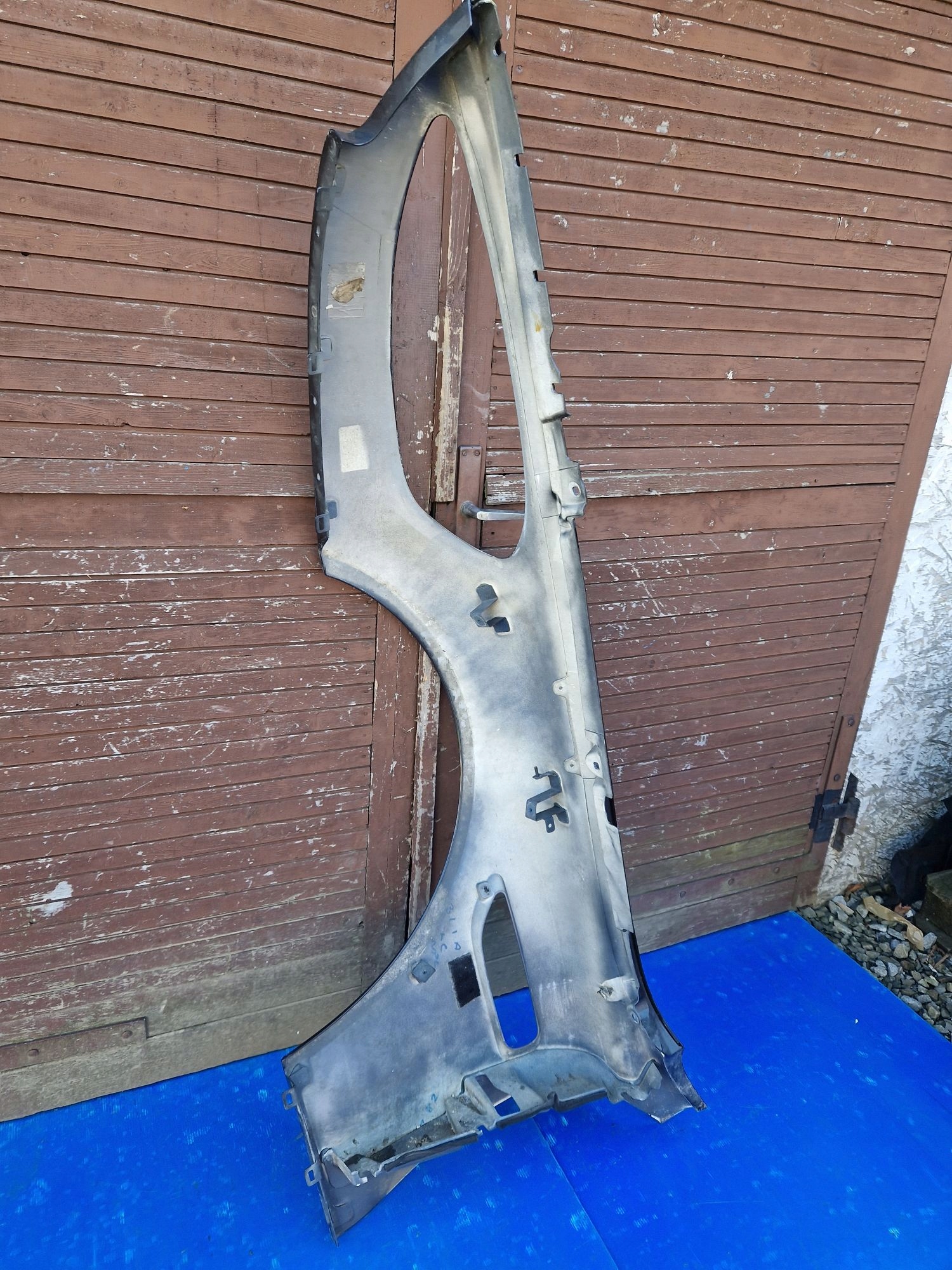 fender right front ASTON MARTIN RAPIDE 2010R->