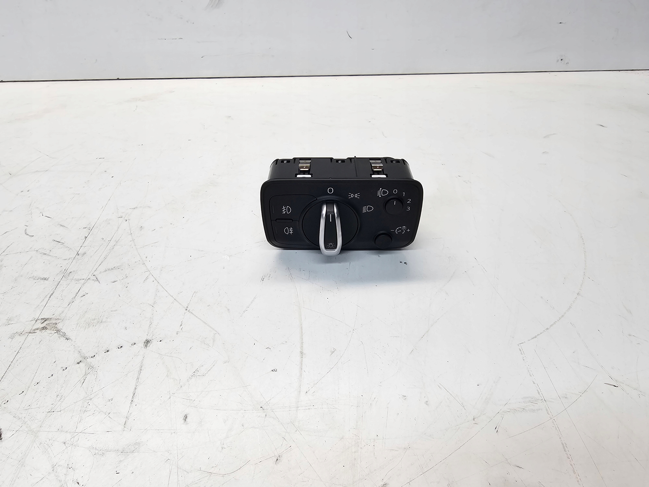 INTERRUTTORE INTERRUTTORE COMANDO LUCI AUDI A3 8V 8V0941531N