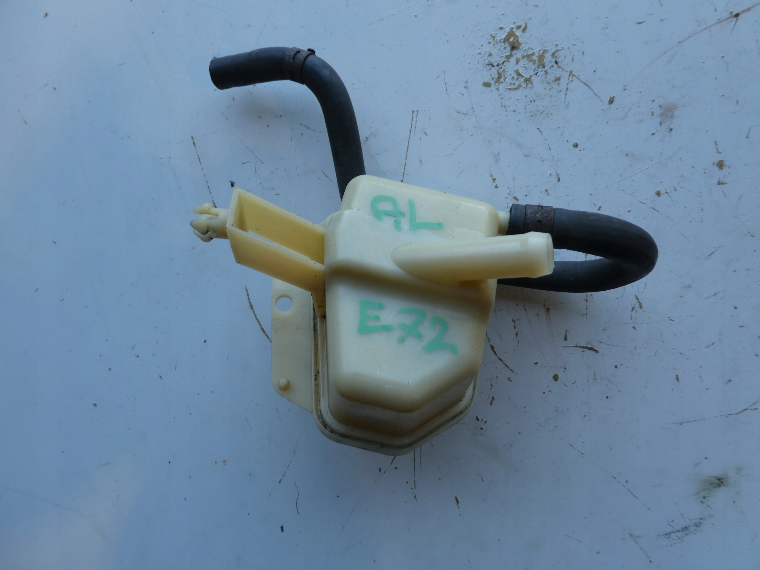 VW T5 water tank 7H0422371A