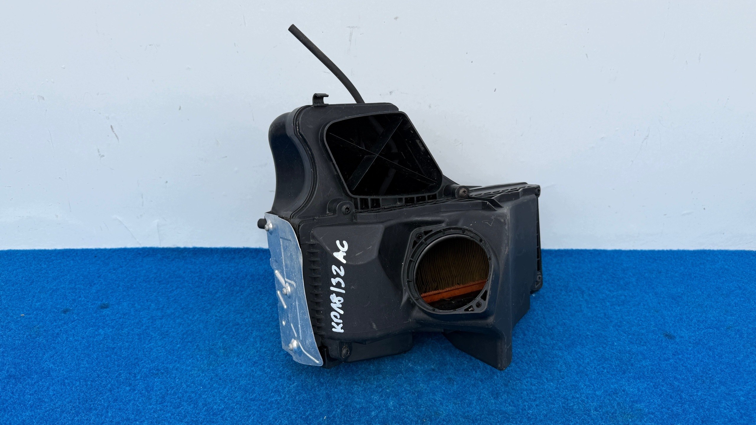 AUDI A4 B8 A5 8T FILTER luft Gehäuse 8K0133835BM KP18/32AC
