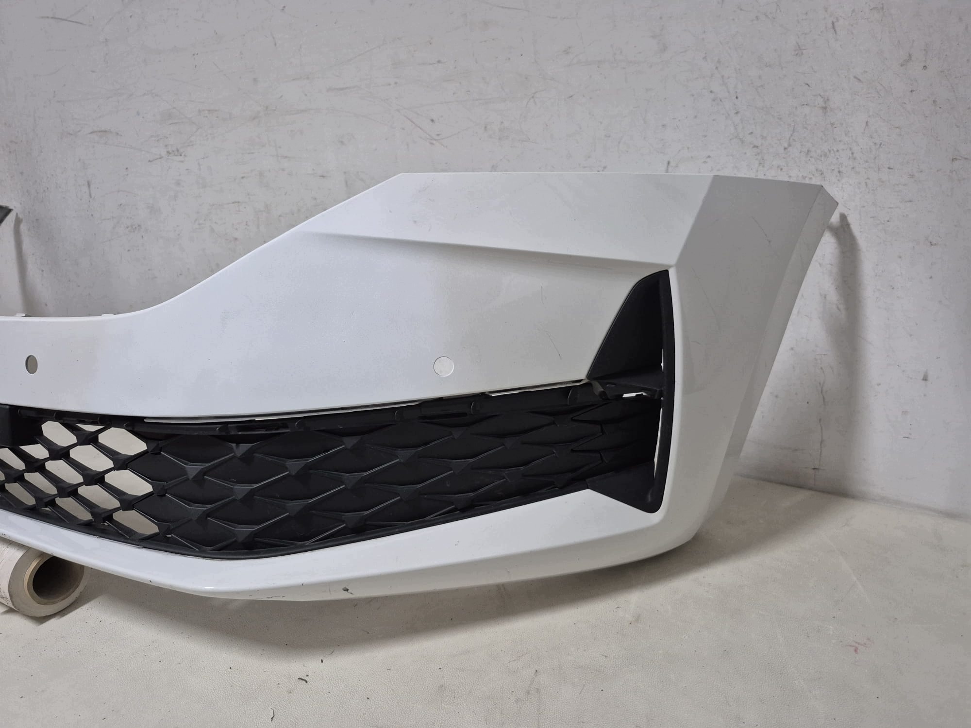 SKODA OCTAVIA IV LIFT 24- bumper front front 4XPDC 5E3807221