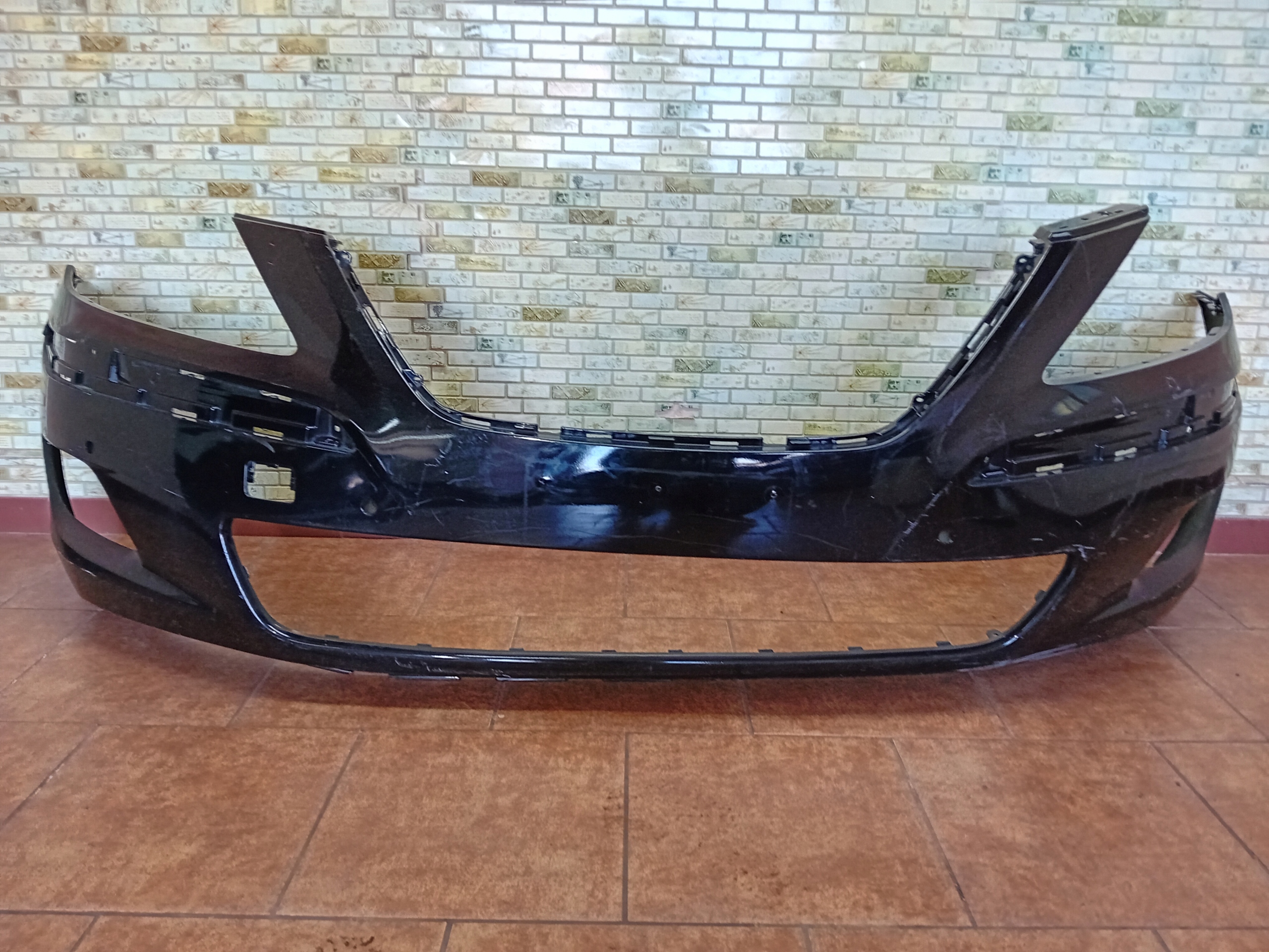 бампер передний Hyundai Genesis седан 2008 2009 2010
