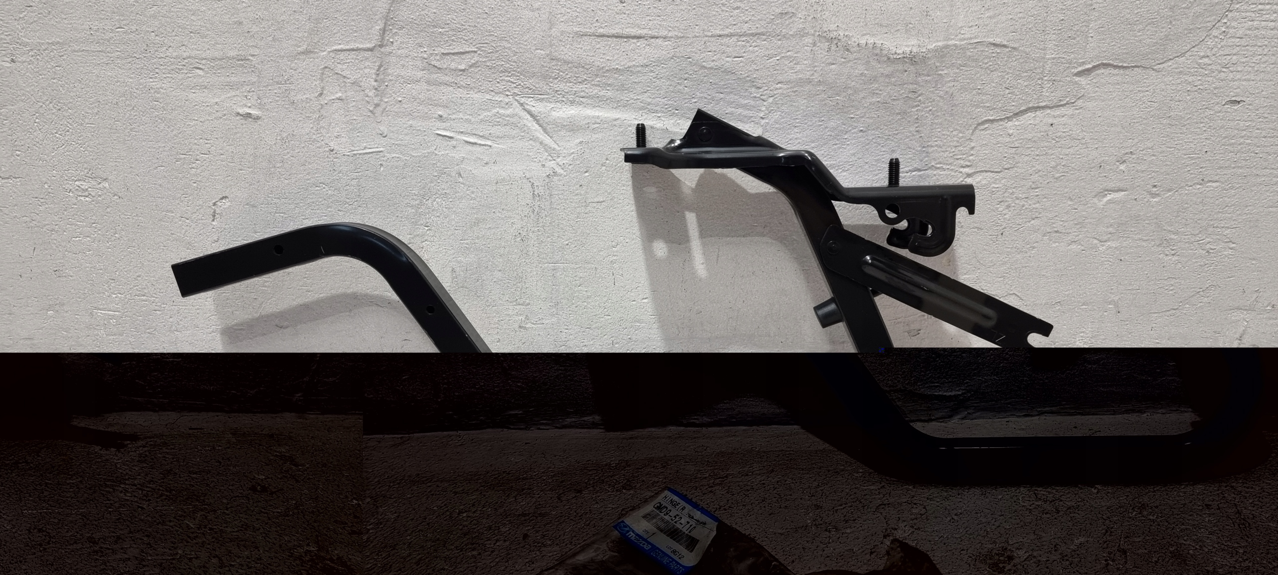 GMD952710 - ПЕТЛЯ ЗАКРЫЛКА ЗАДНЯЯ ПРАВАЯ MAZDA 6 GJ SEDAN 16-