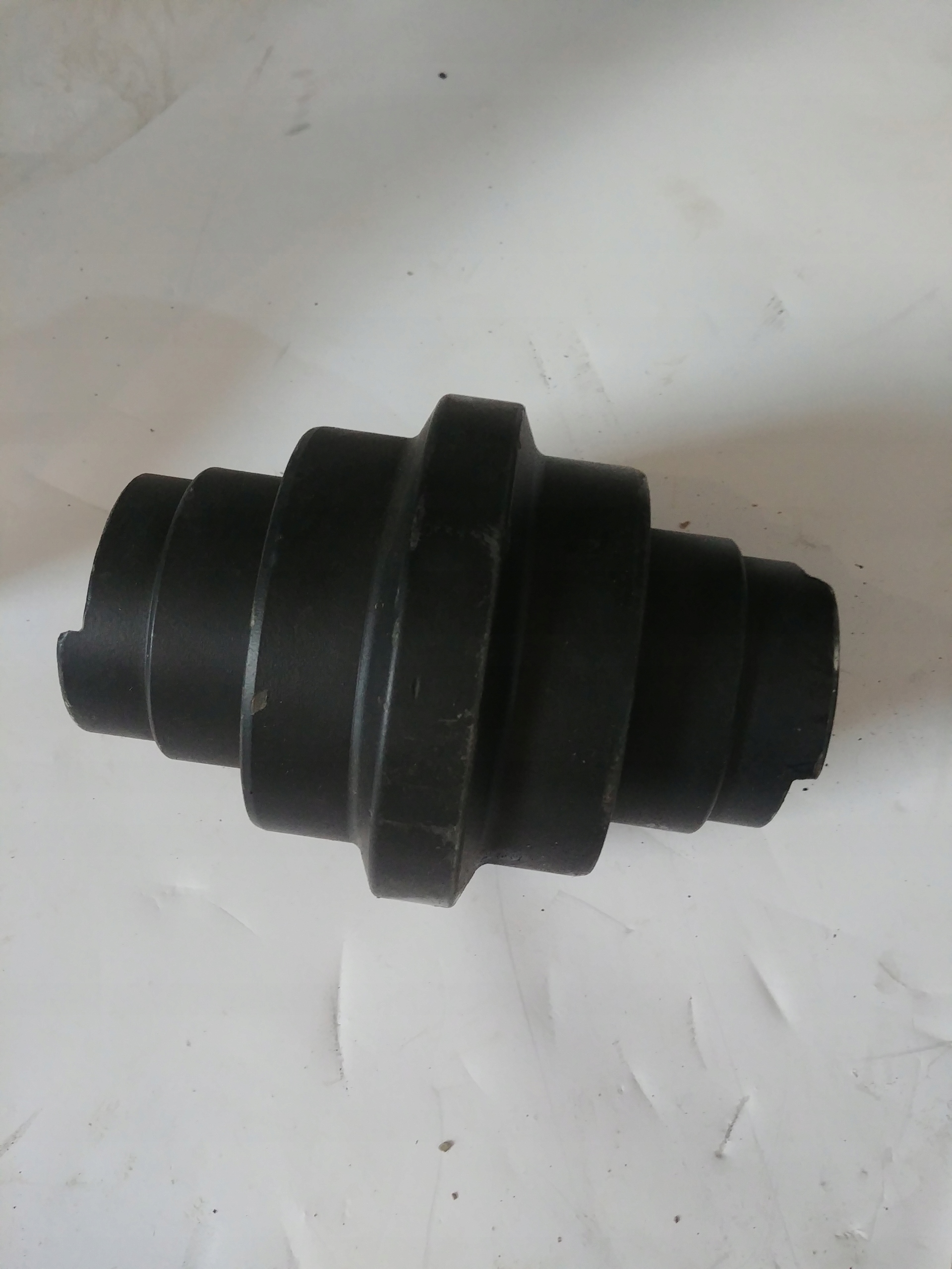 Rolka Jezdna CAT MINI 301 5 3813040 Part number 3813040