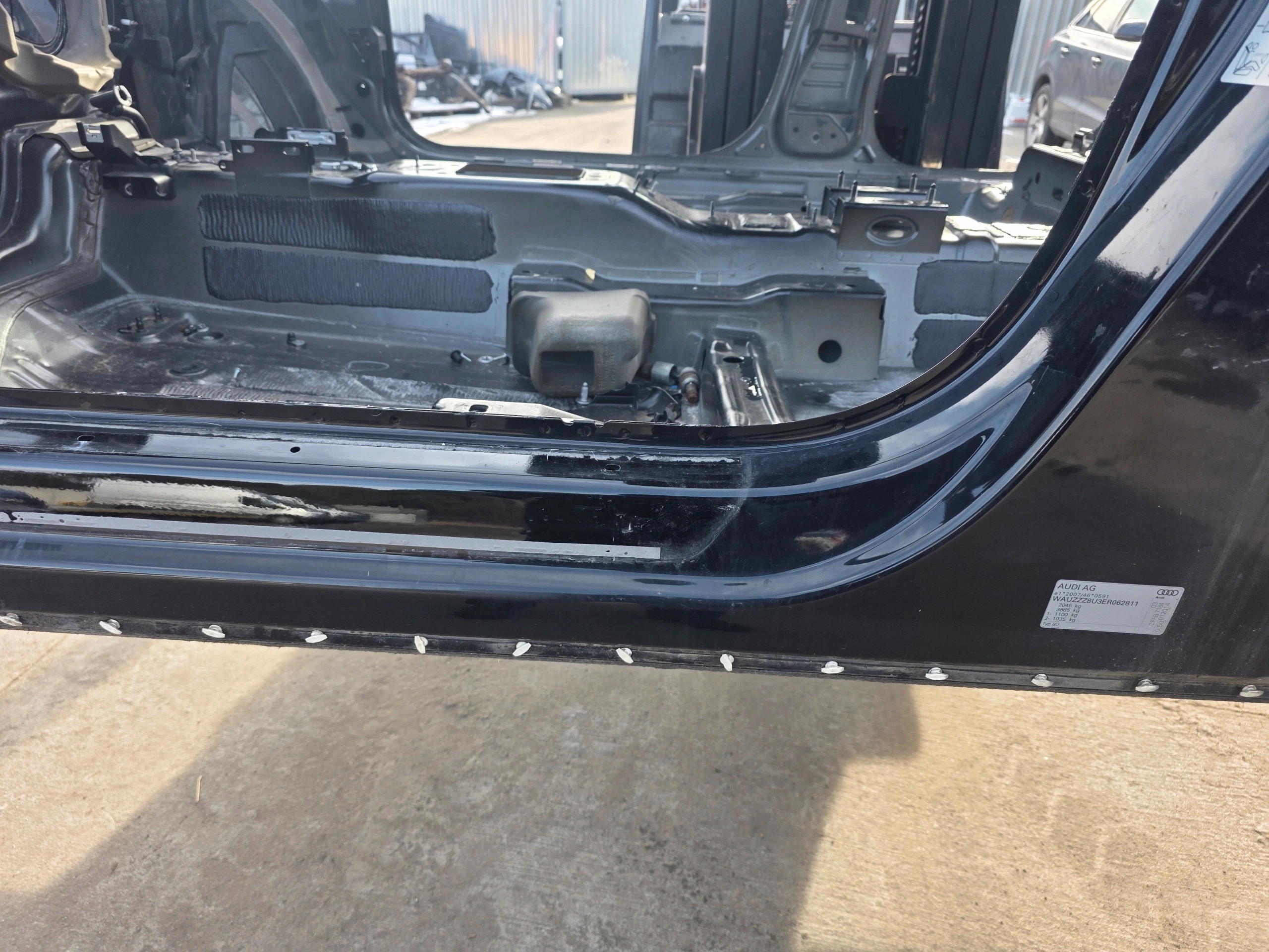 quarter threshold left side driver´s AUDI Q3 8U 2011-2016 original !!!