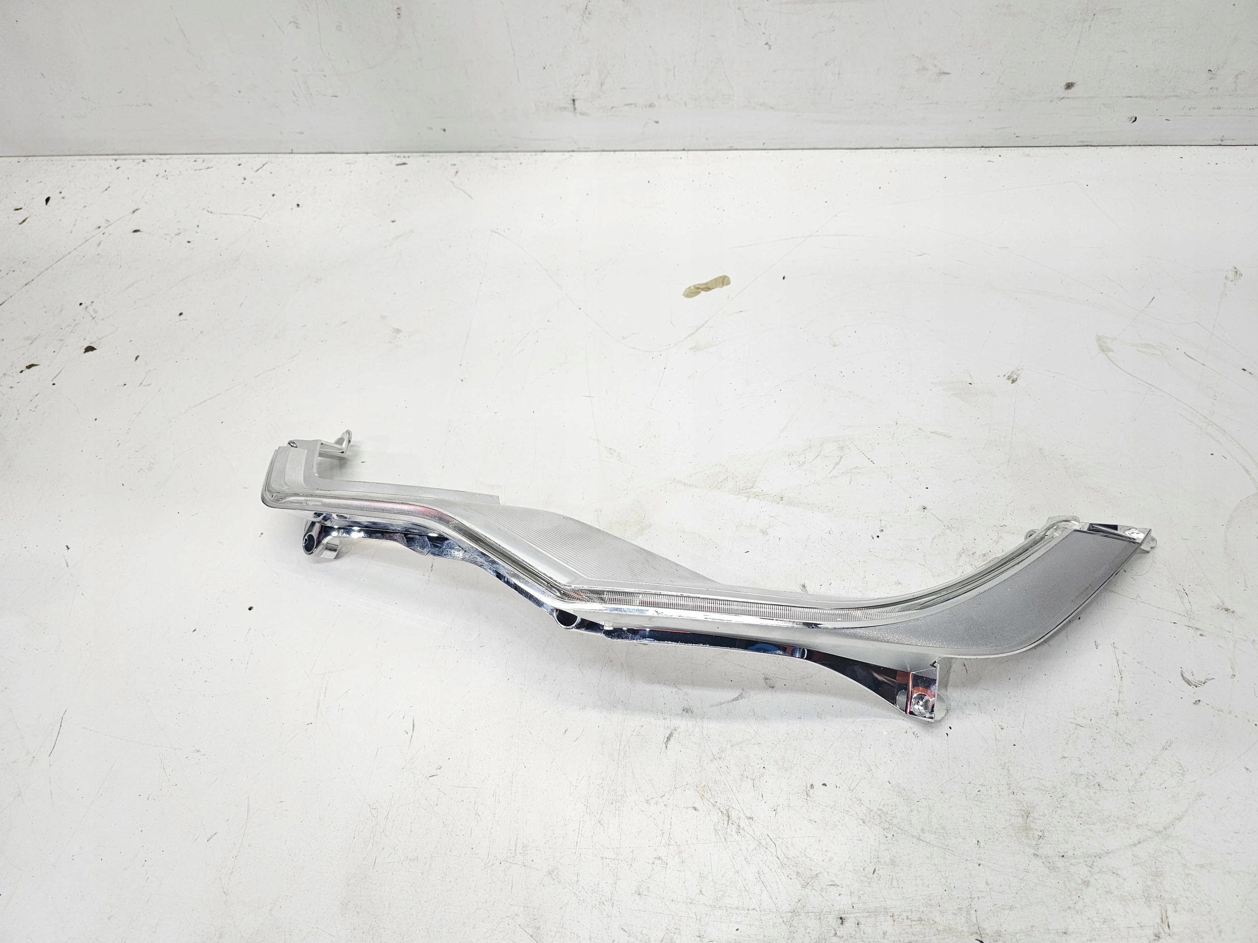 moulding LED CHROM lower REFLEKTORA left front AUDI A6 C7 2011-14 174840-01