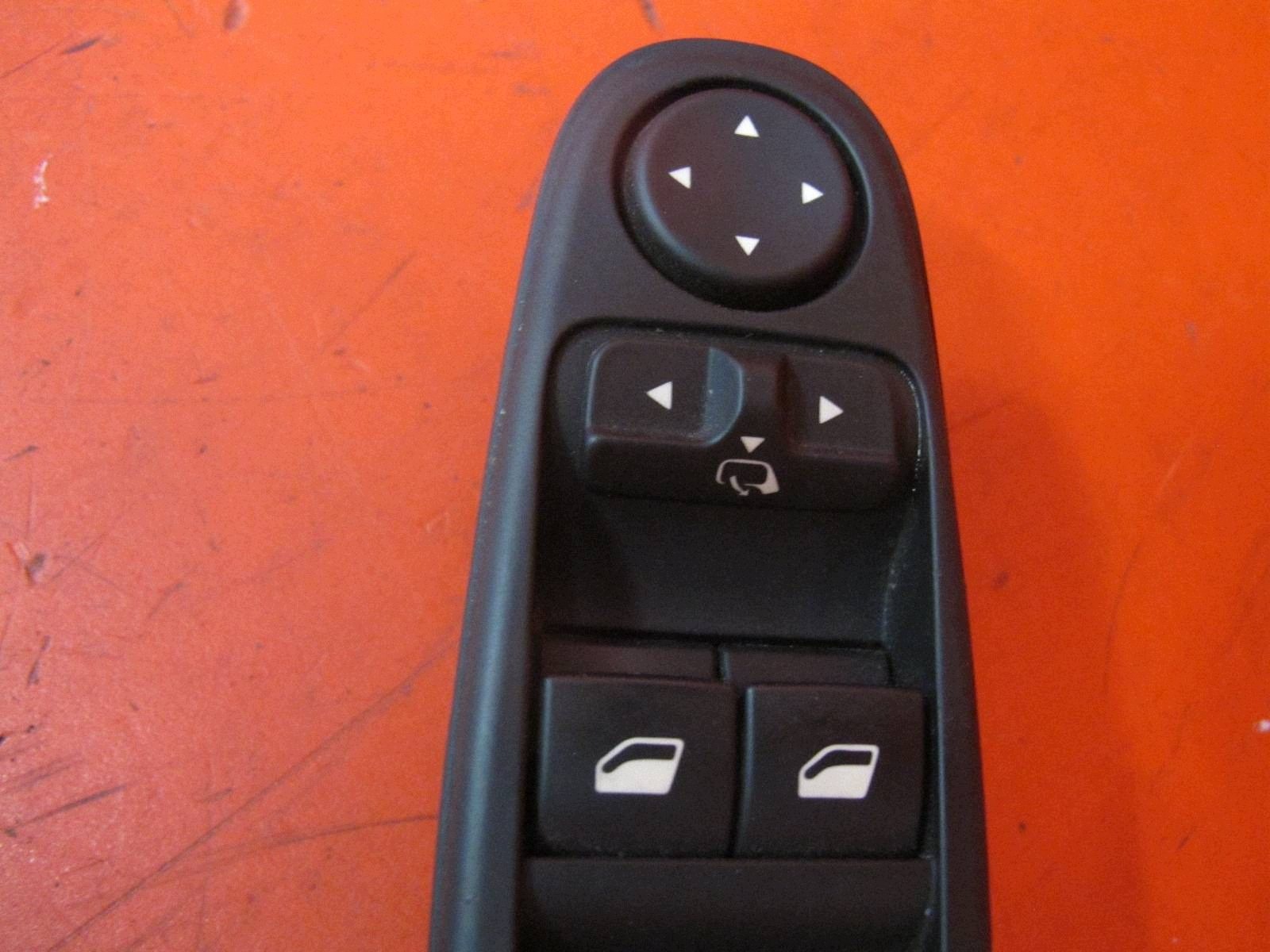 CITROEN C4 PICASSO and UA PANEL window control switch of mirrors 96639383ZD