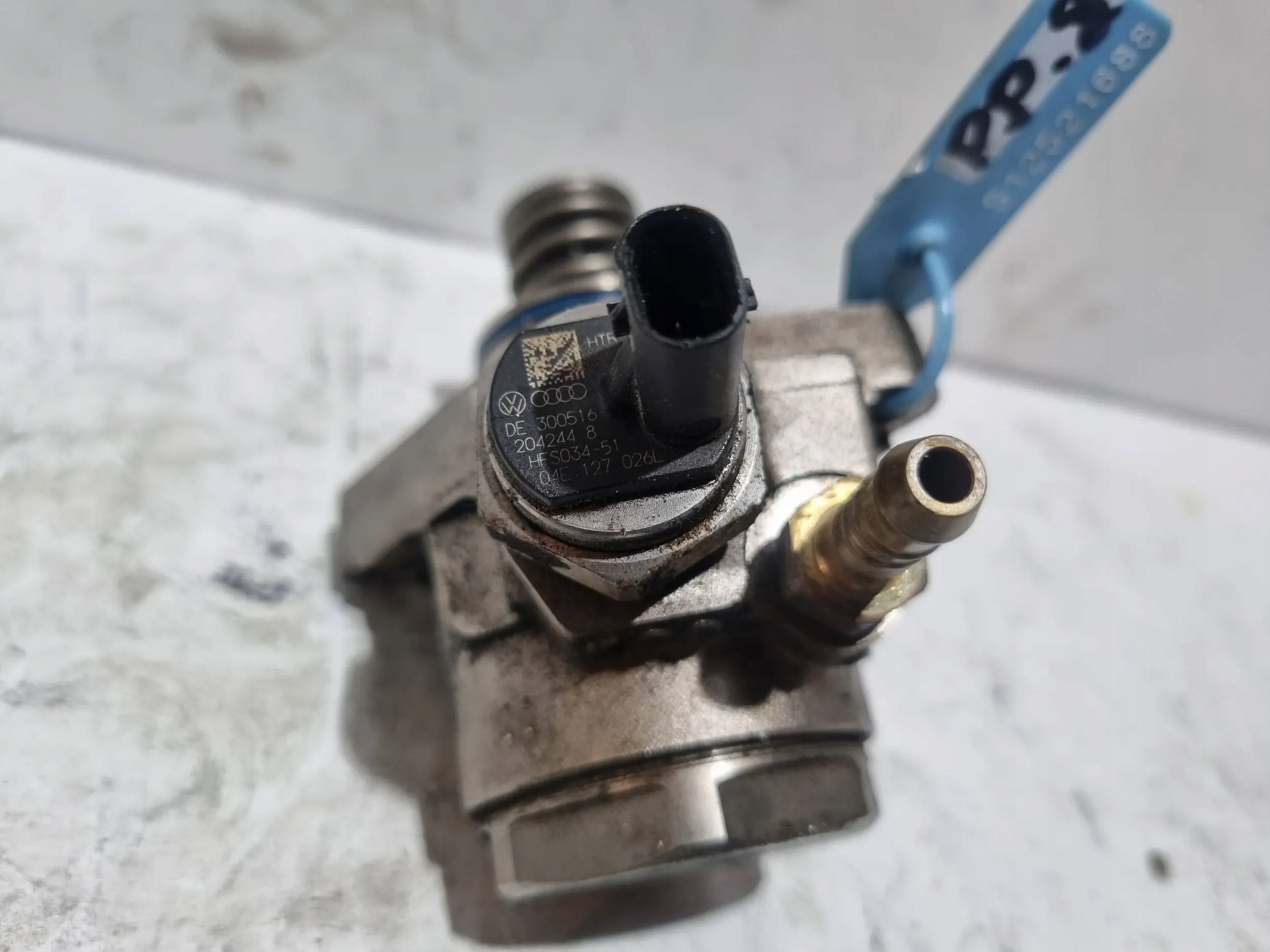 feed pump 04E127026L VW AUDI SEAT SKODA 1.0TSI