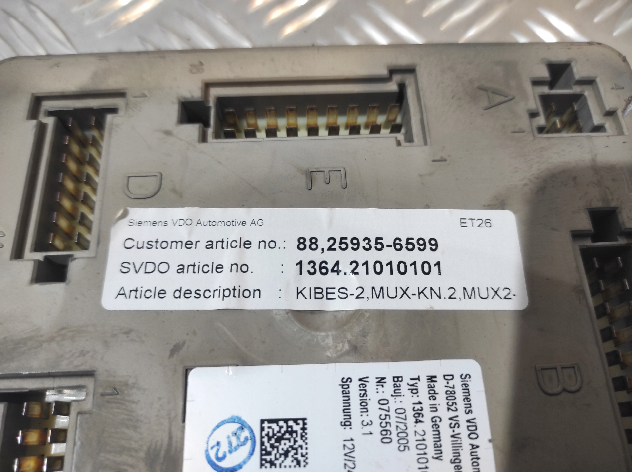 control unit MUX2-M 1364.21010101 SIEMENS VDO D-78052 NR.075560