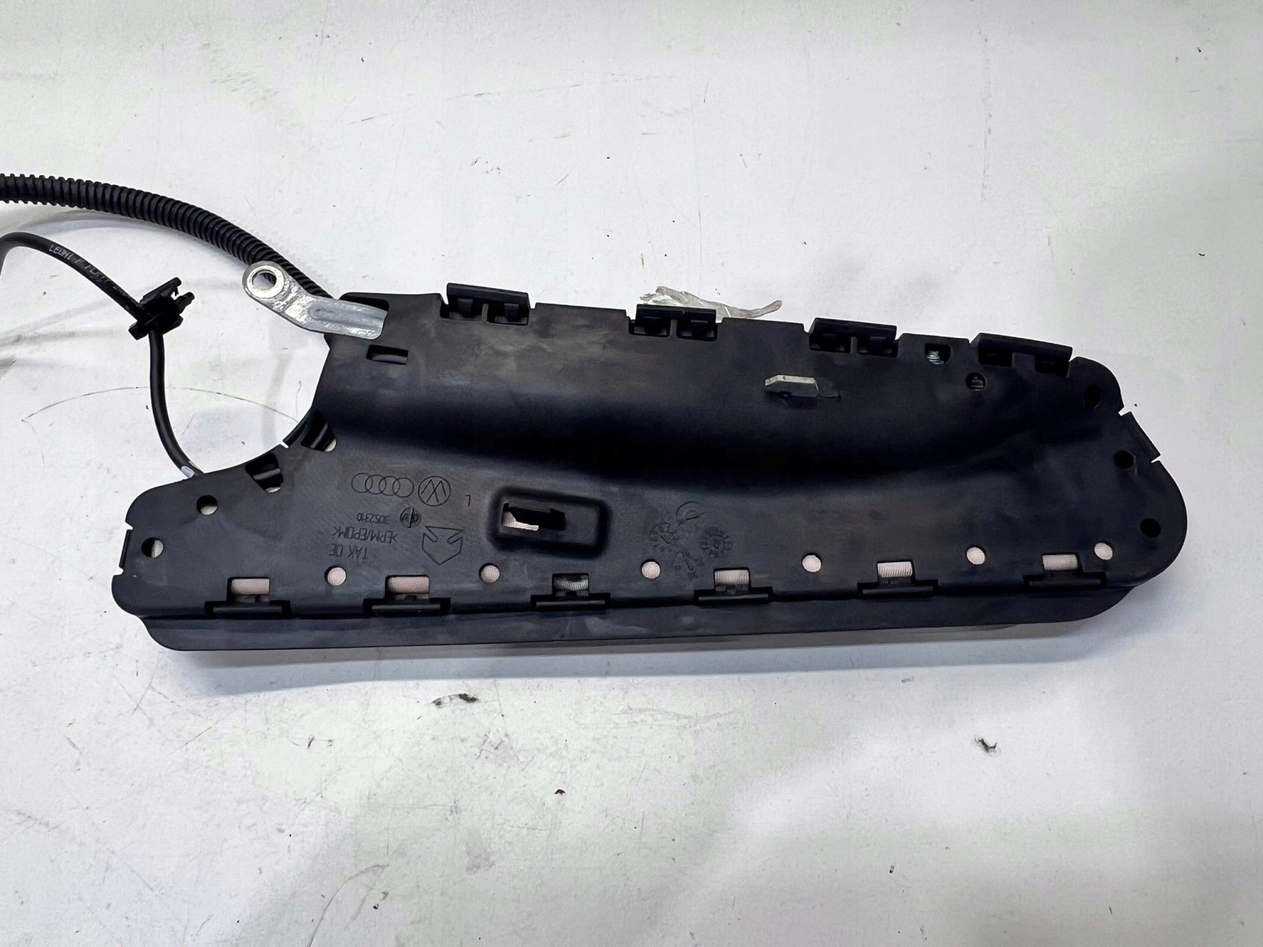 seat airbag left front AUDI A3 8P 8P3880241A