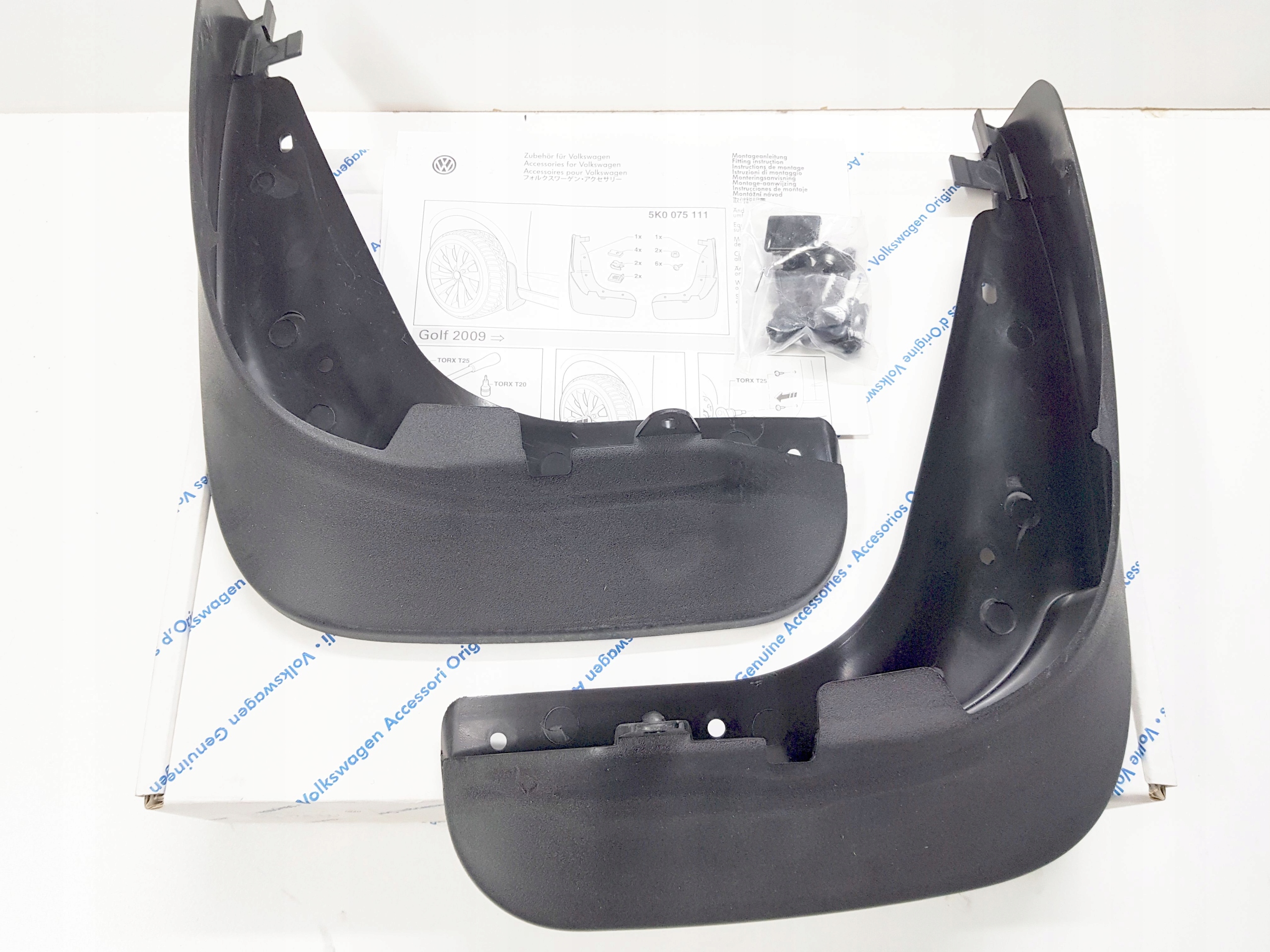 Chlapacze przednie oryginalne VW GOLF VI PLUS 2009-