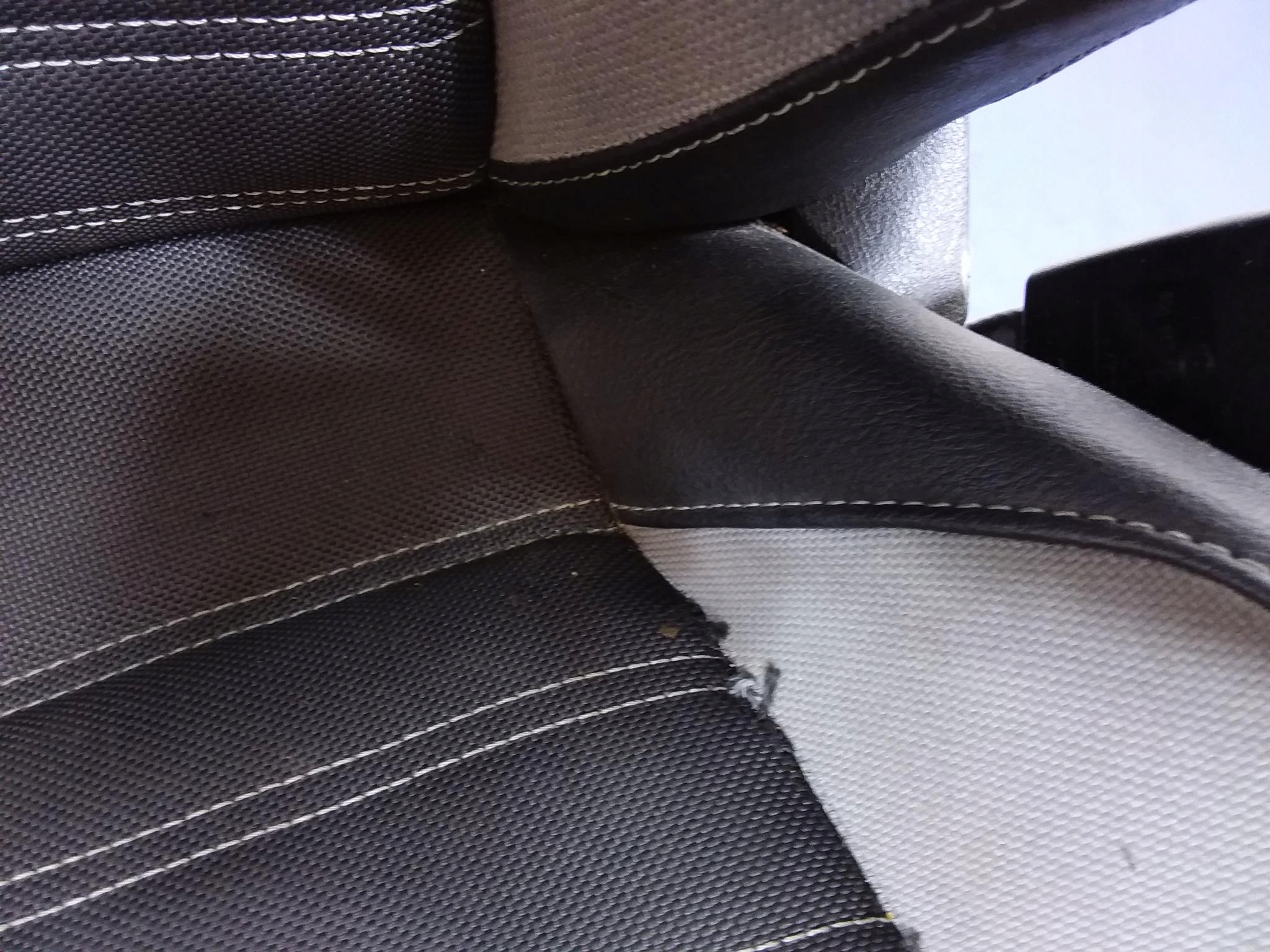 vw JETTA VI кресло пассажира кожа