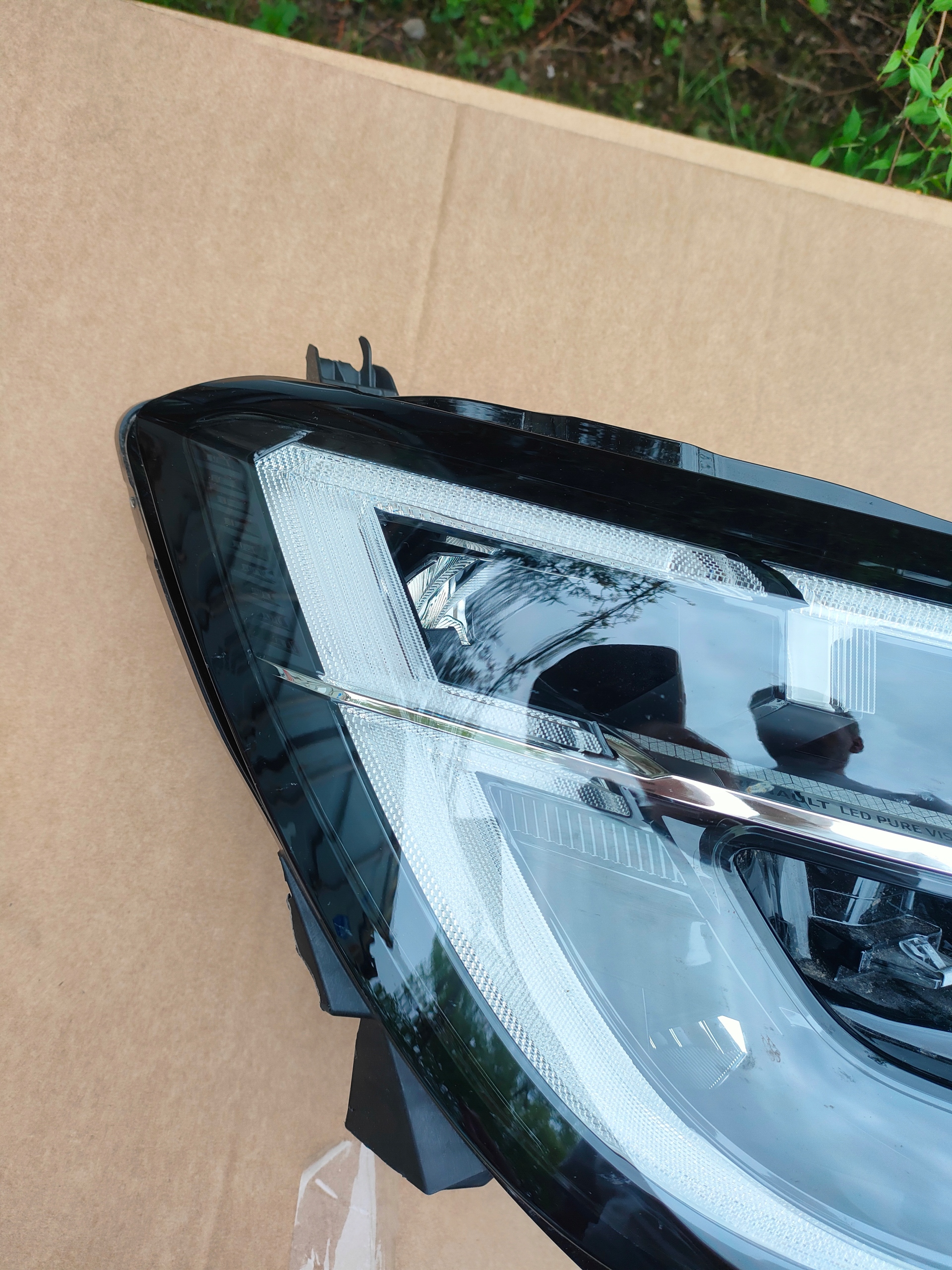 RENAULT AUSTRAL light FULL LED right front front 260100543R