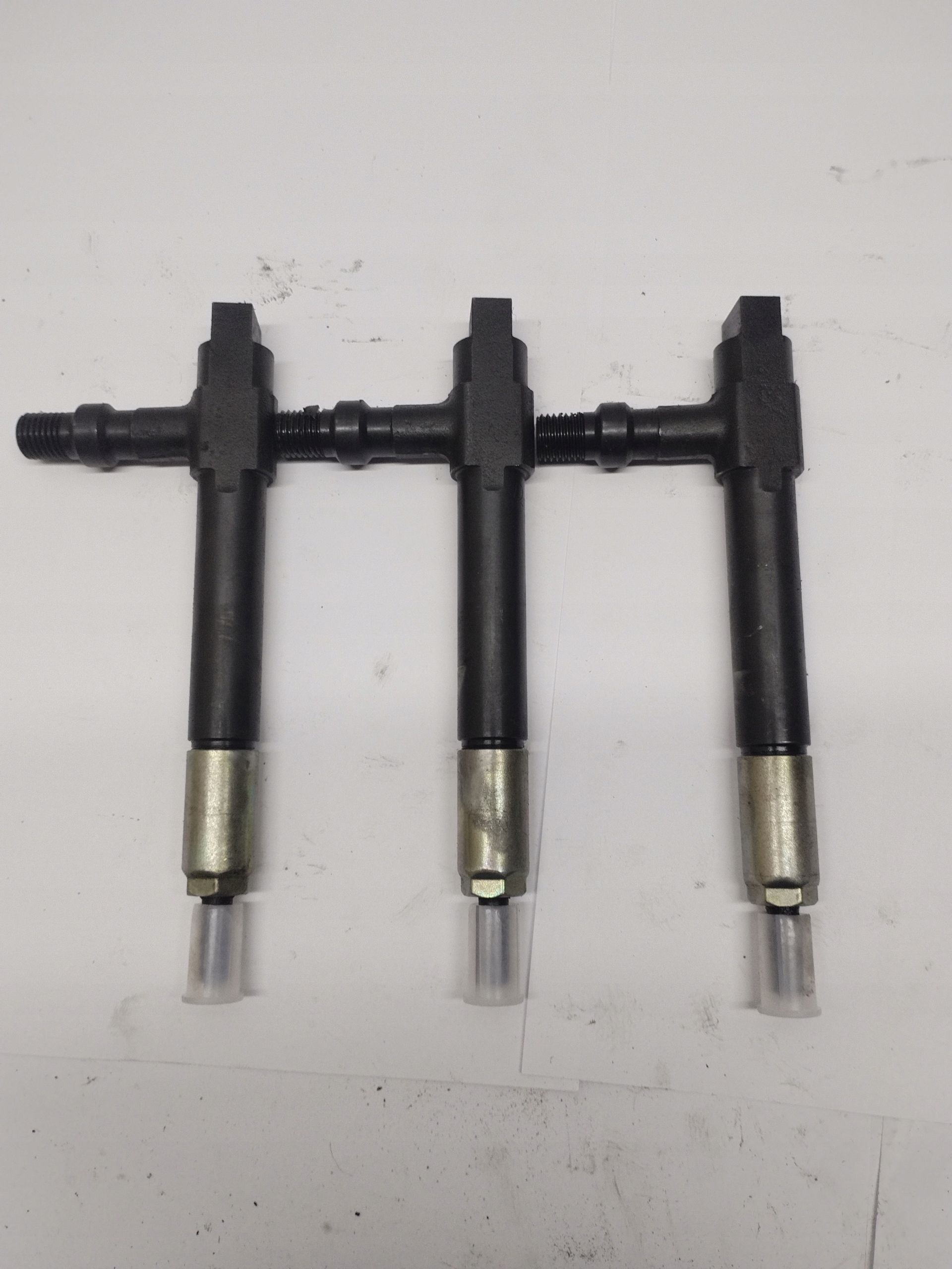 Injecteurs Injecteurs Carburant Mazda Premacy 2.0TD 7390