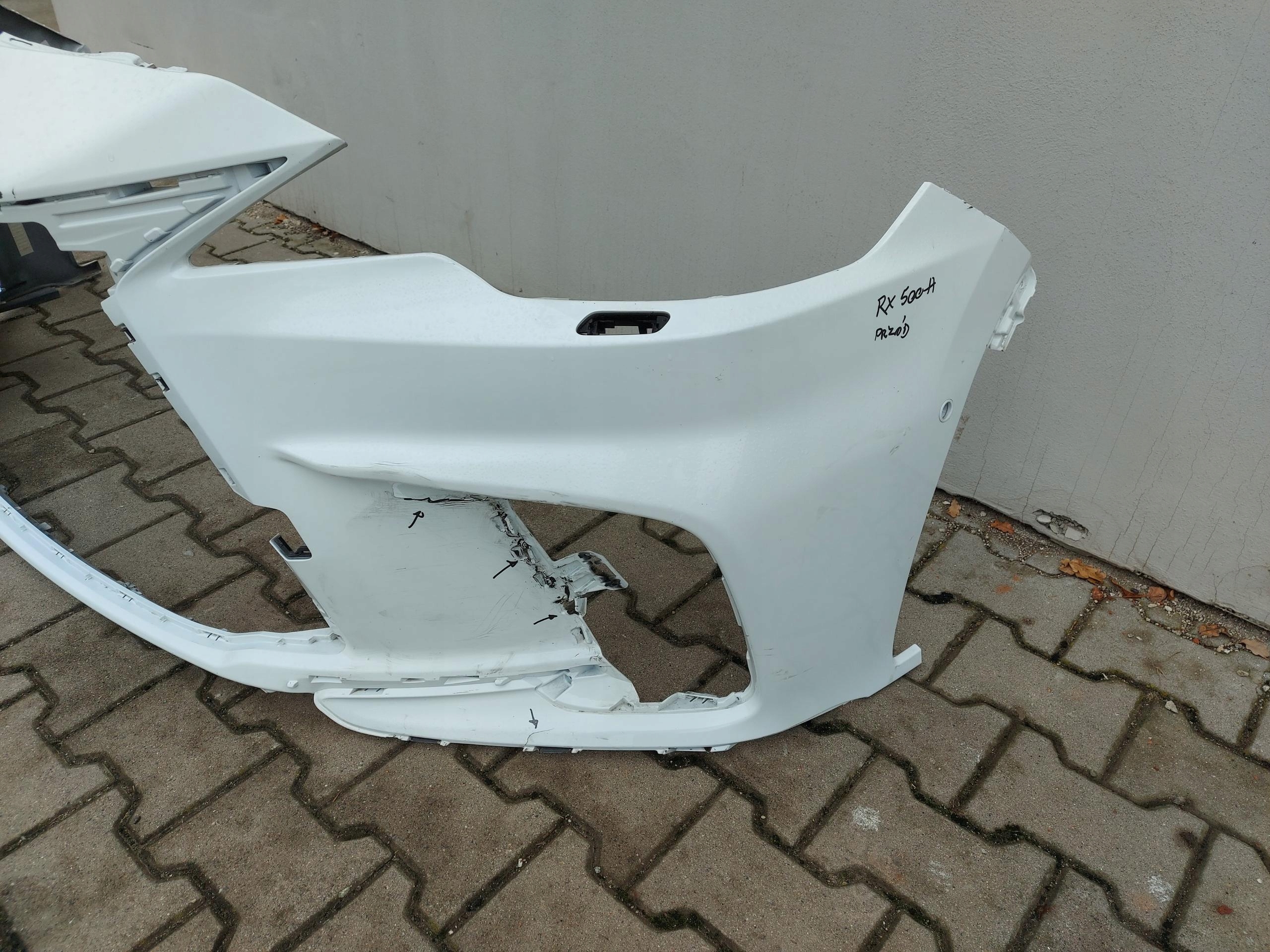 LEXUS RX500H V 5 2023- bumper SKORUPA front FSPORT