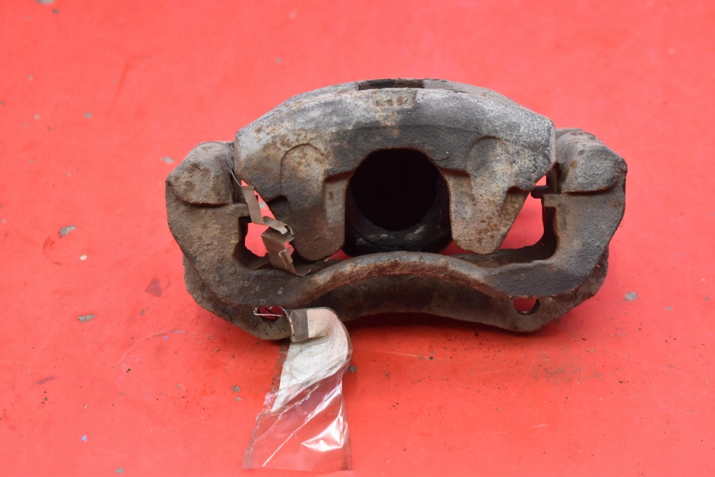 caliper brake right front OPEL FRONTERA B 2.2 DTi 116 KM 4X4 98-04