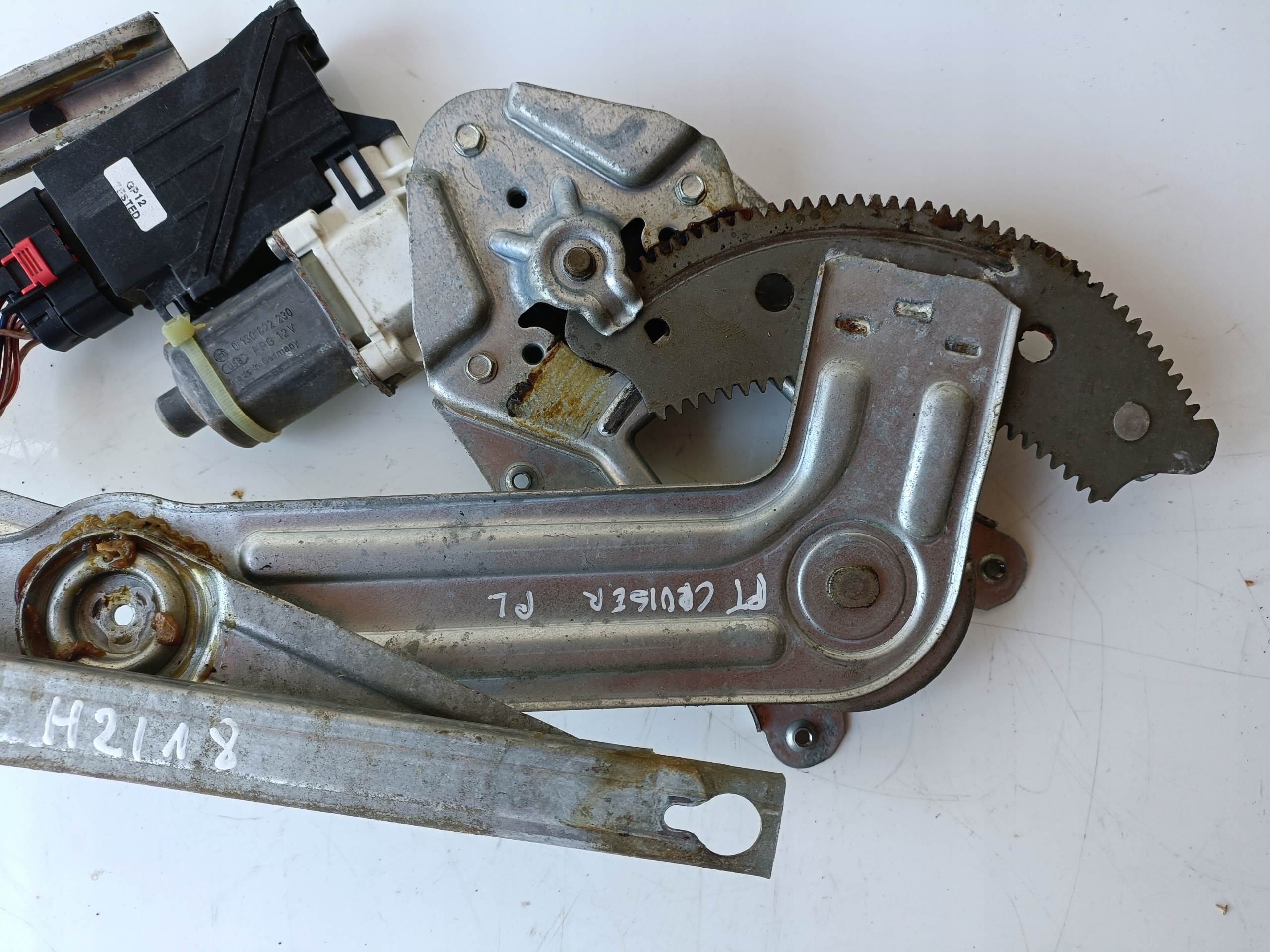 PODNOŚNIK SZYBY MECHANIZM LEWY PRZEDNI CABRIO CHRYSLER PT CRUISER Numer katalogowy części 05107057AC 42640490