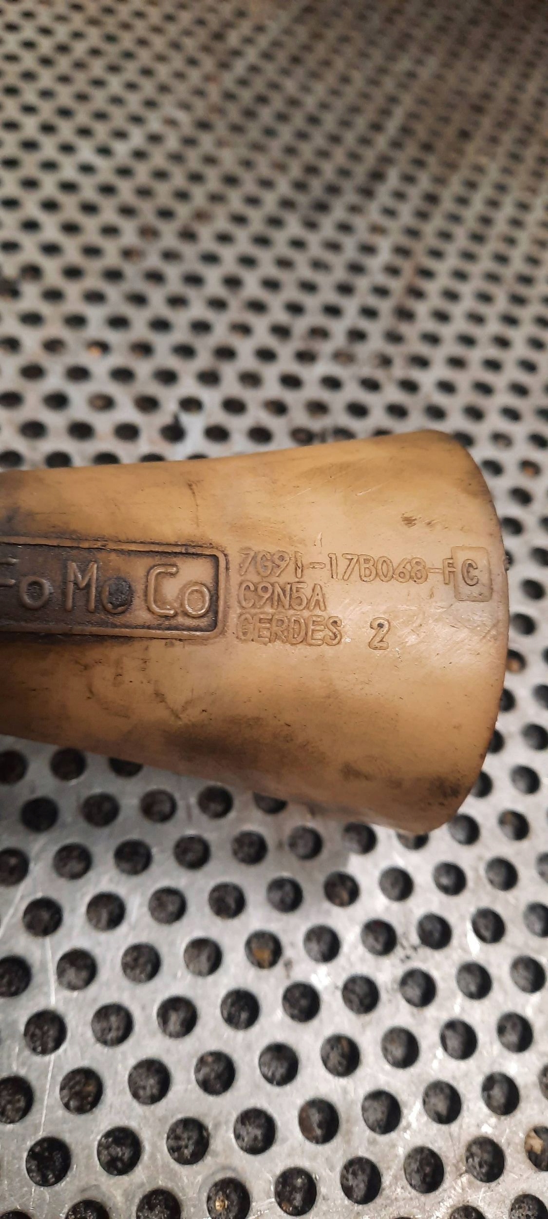 LEJEK WLEWU 7G9117B068FC CITROEN Typ samochodu Samochody dostawcze