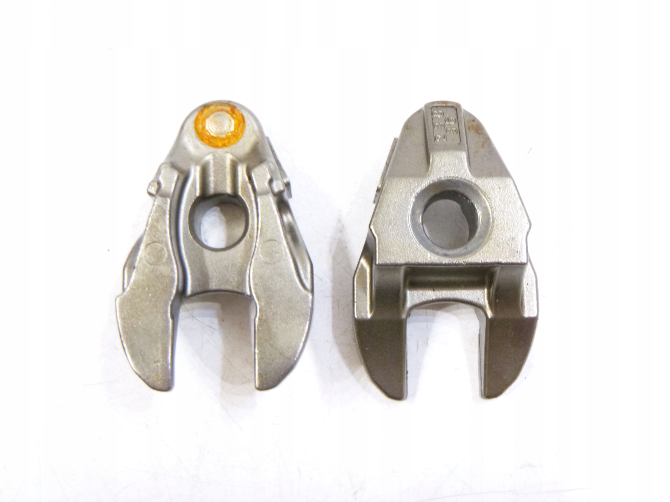 STOPKA MOCOWANIE WTRYSKU FORD FIESTA MK8 1.5 TDCI Producent części Ford OE