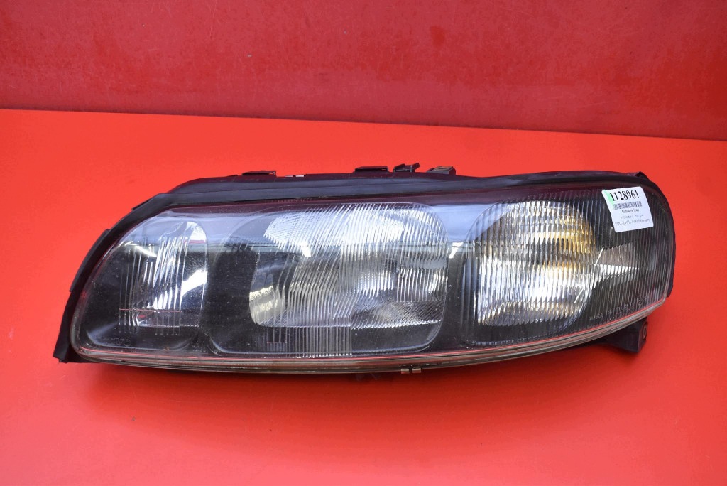 REFLEKTOR left light front EU 9178465 VOLVO S60 1 and 00-04